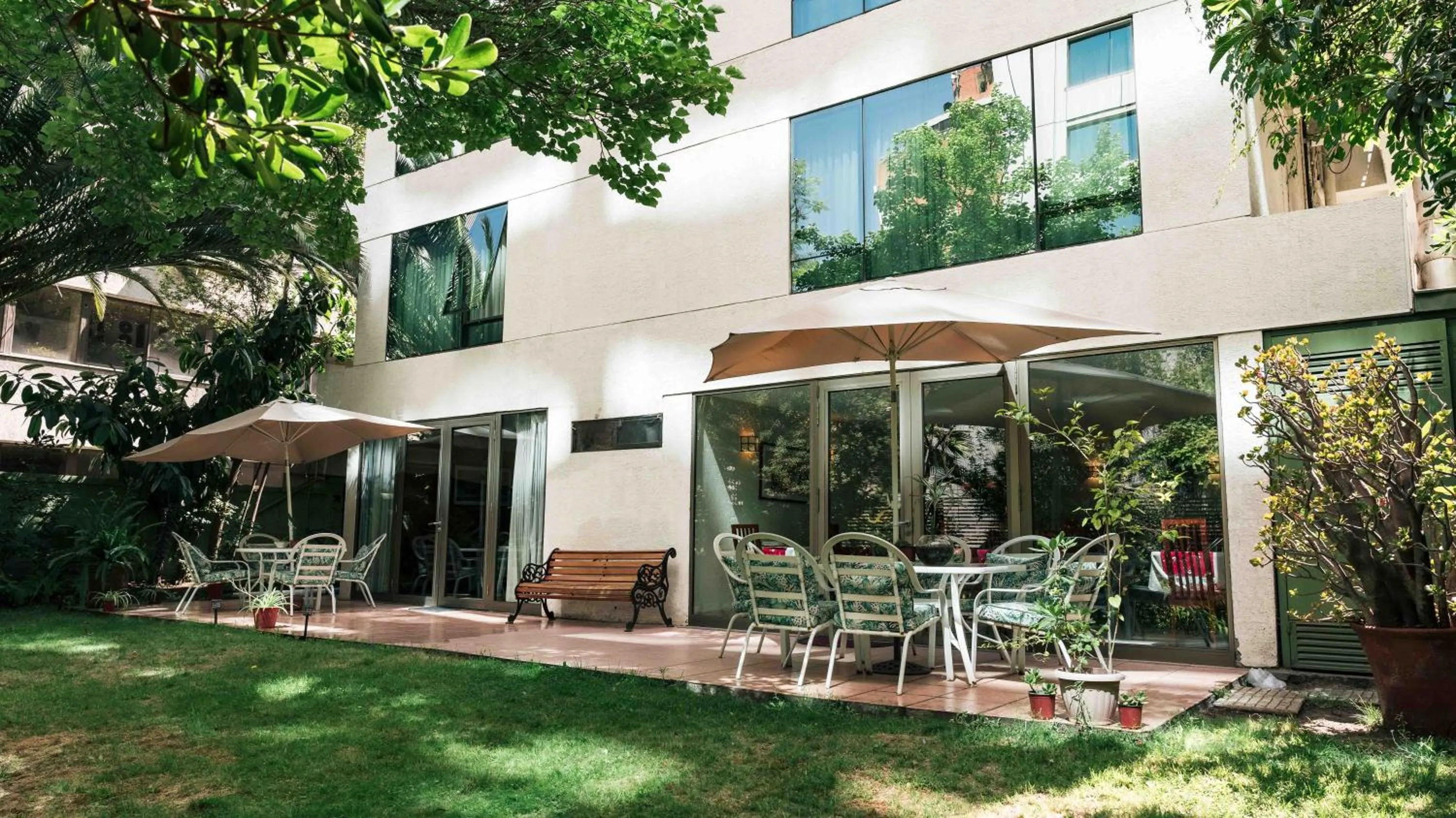 Patio in Hotel Eurotel El Bosque