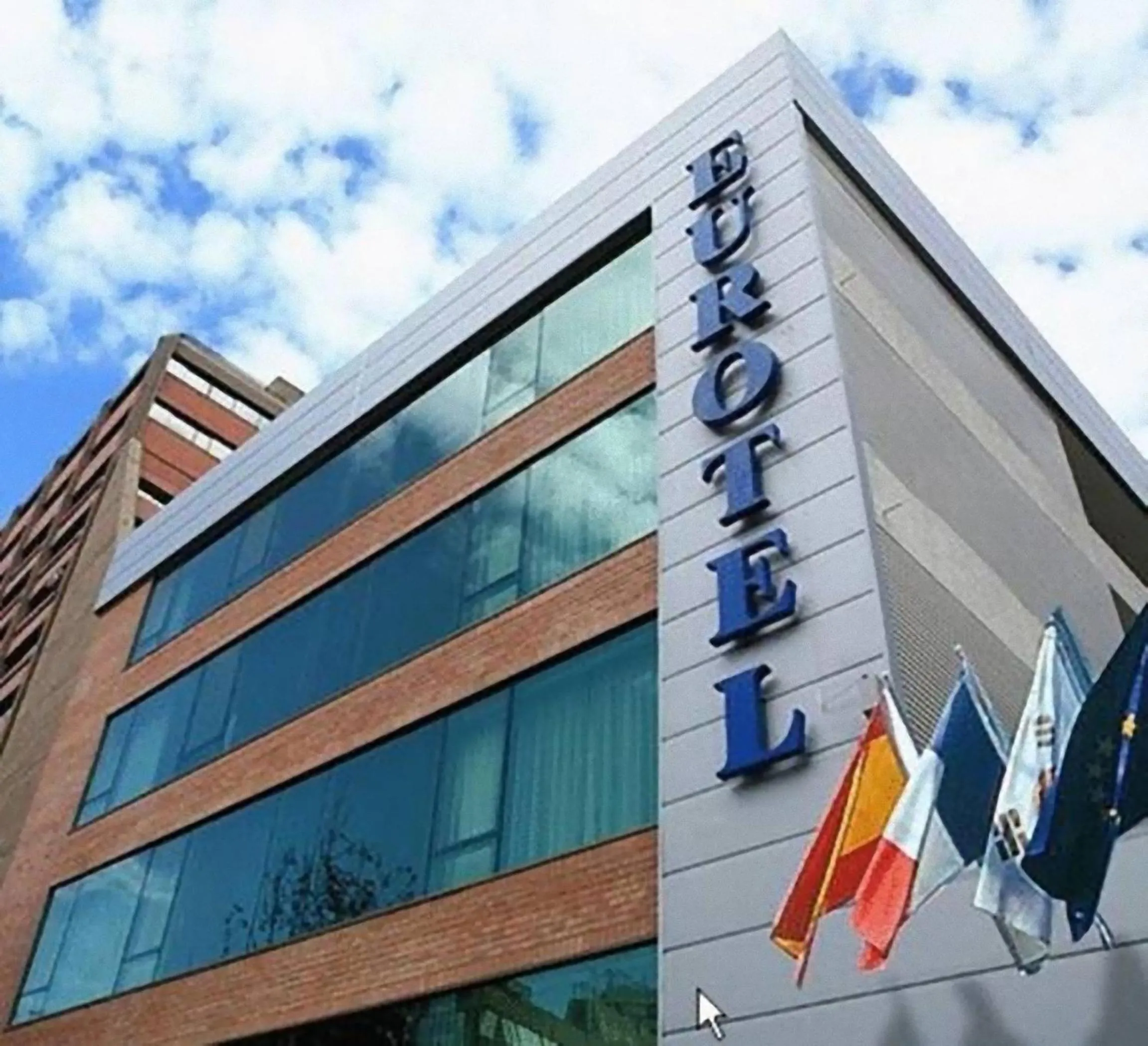 Facade/entrance in Hotel Eurotel El Bosque