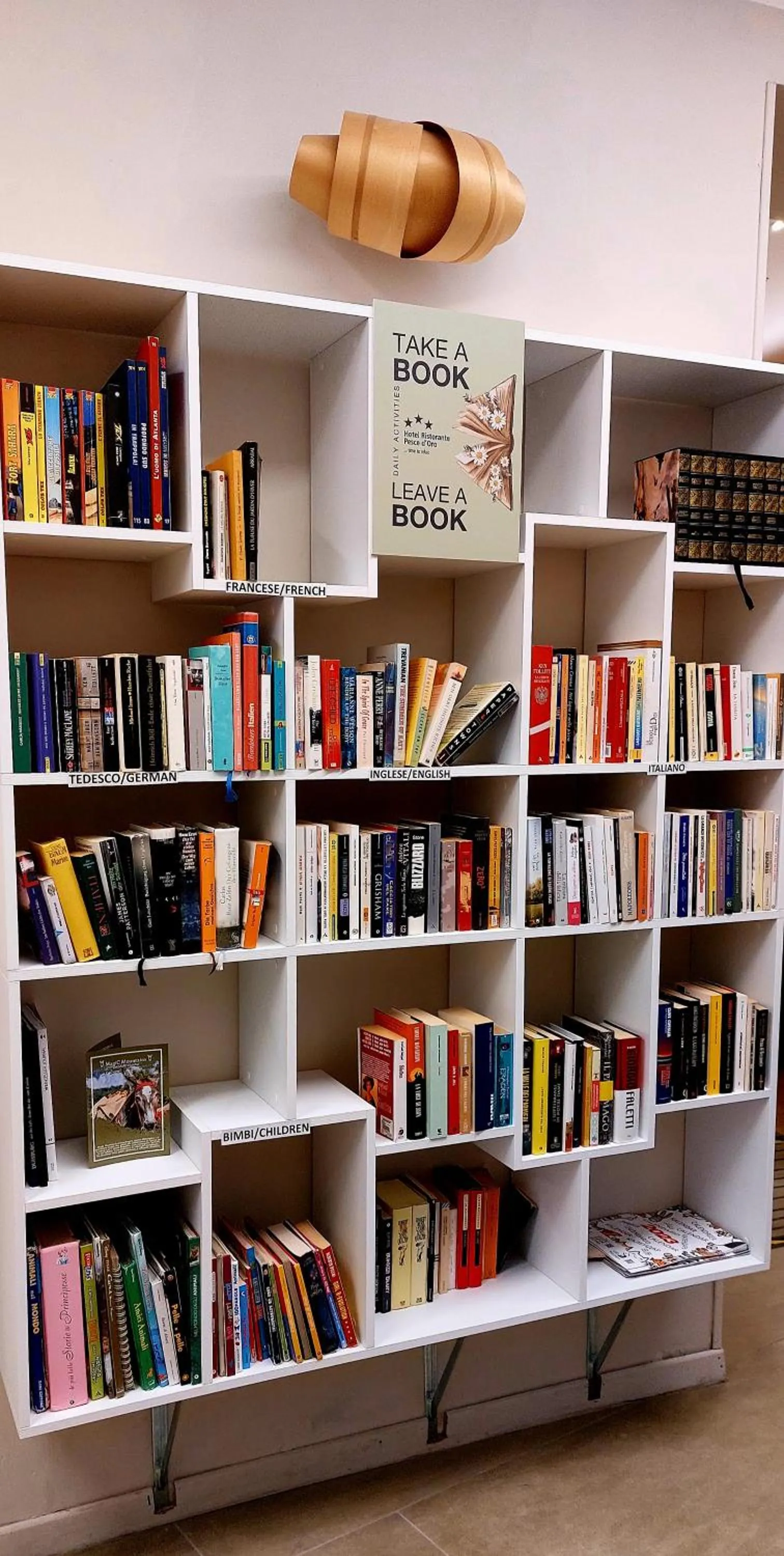 Library in Albergo Pesce D'oro