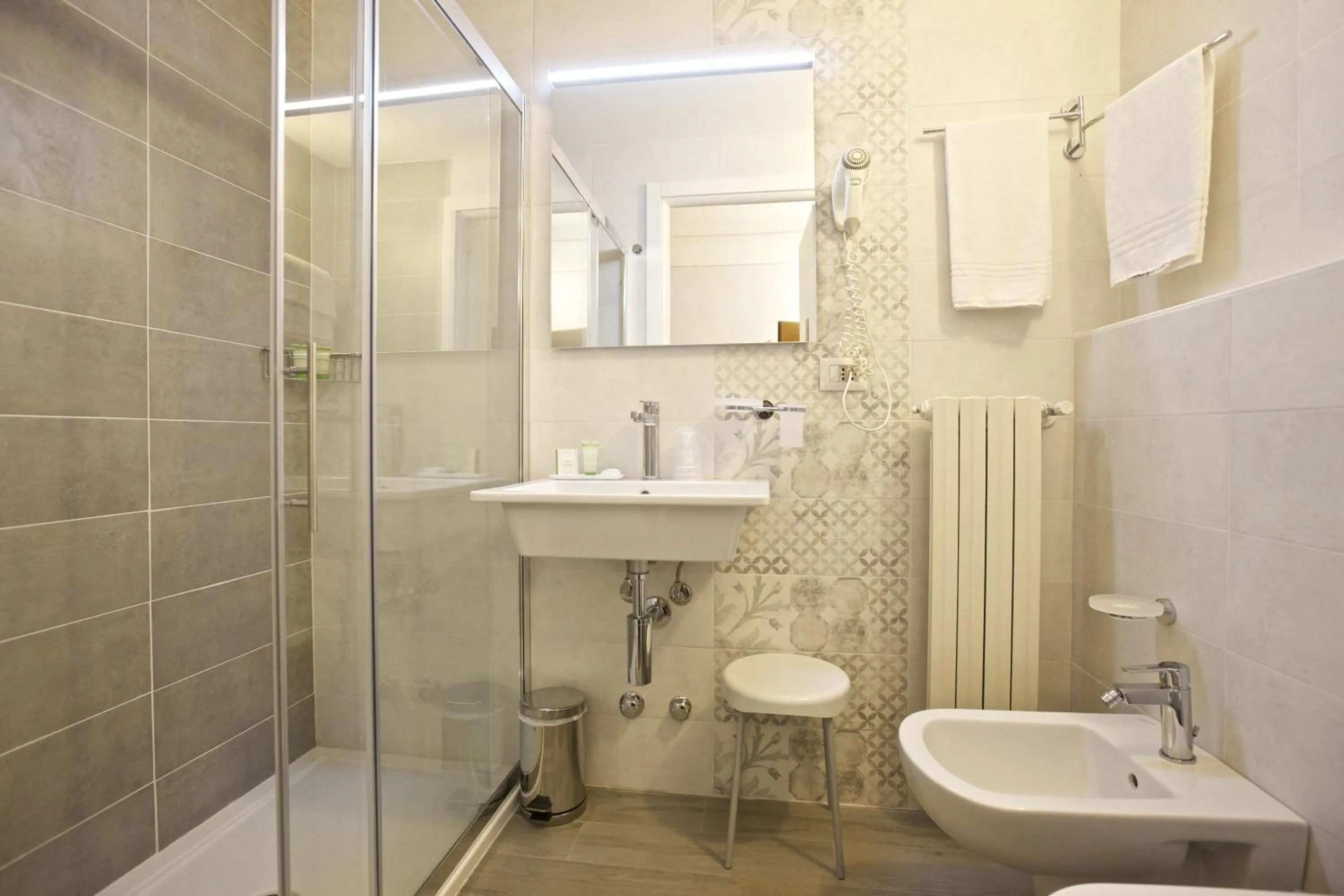 Bathroom in Albergo Pesce D'oro