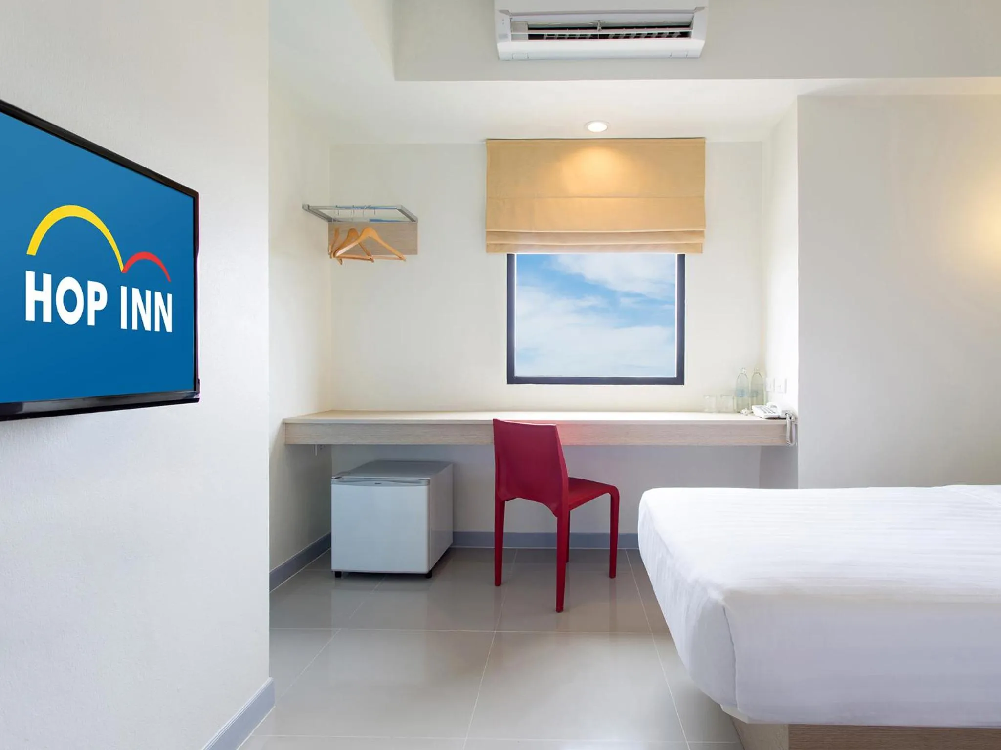 Bedroom, Bed in HOP INN Chanthaburi