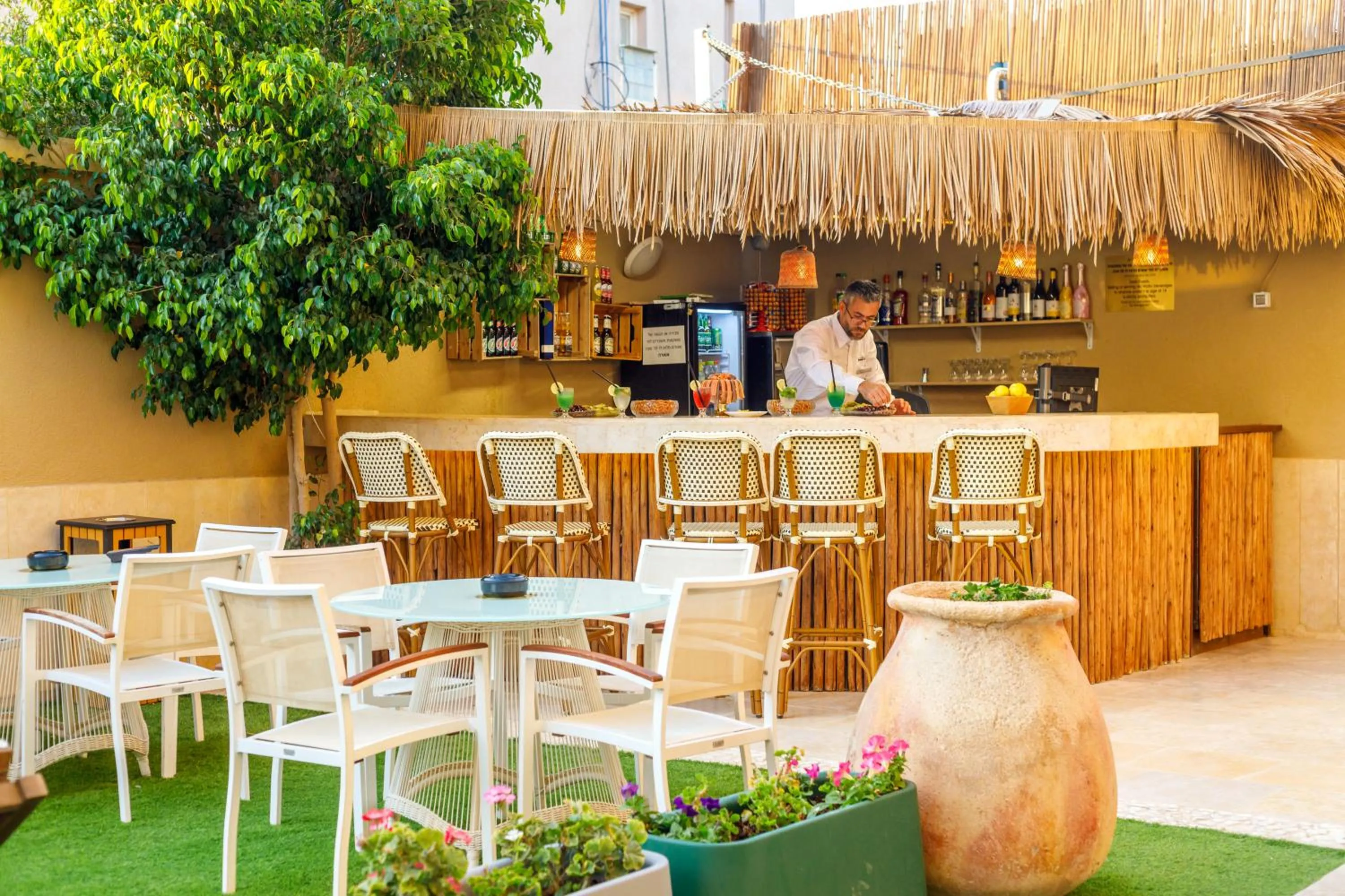 Ramon Suites by Smart Hotels