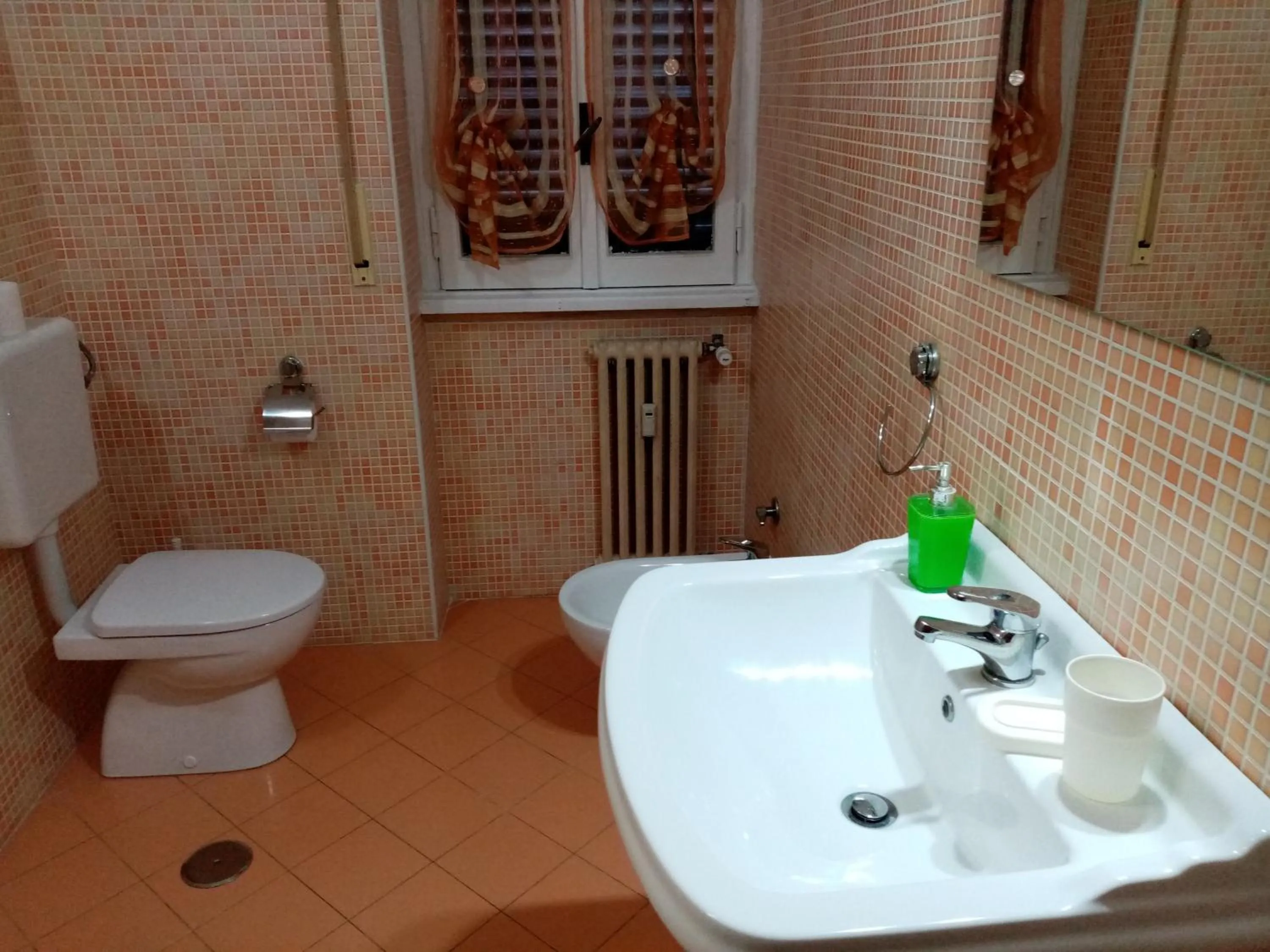 Bathroom in Olimpica Relais guest house