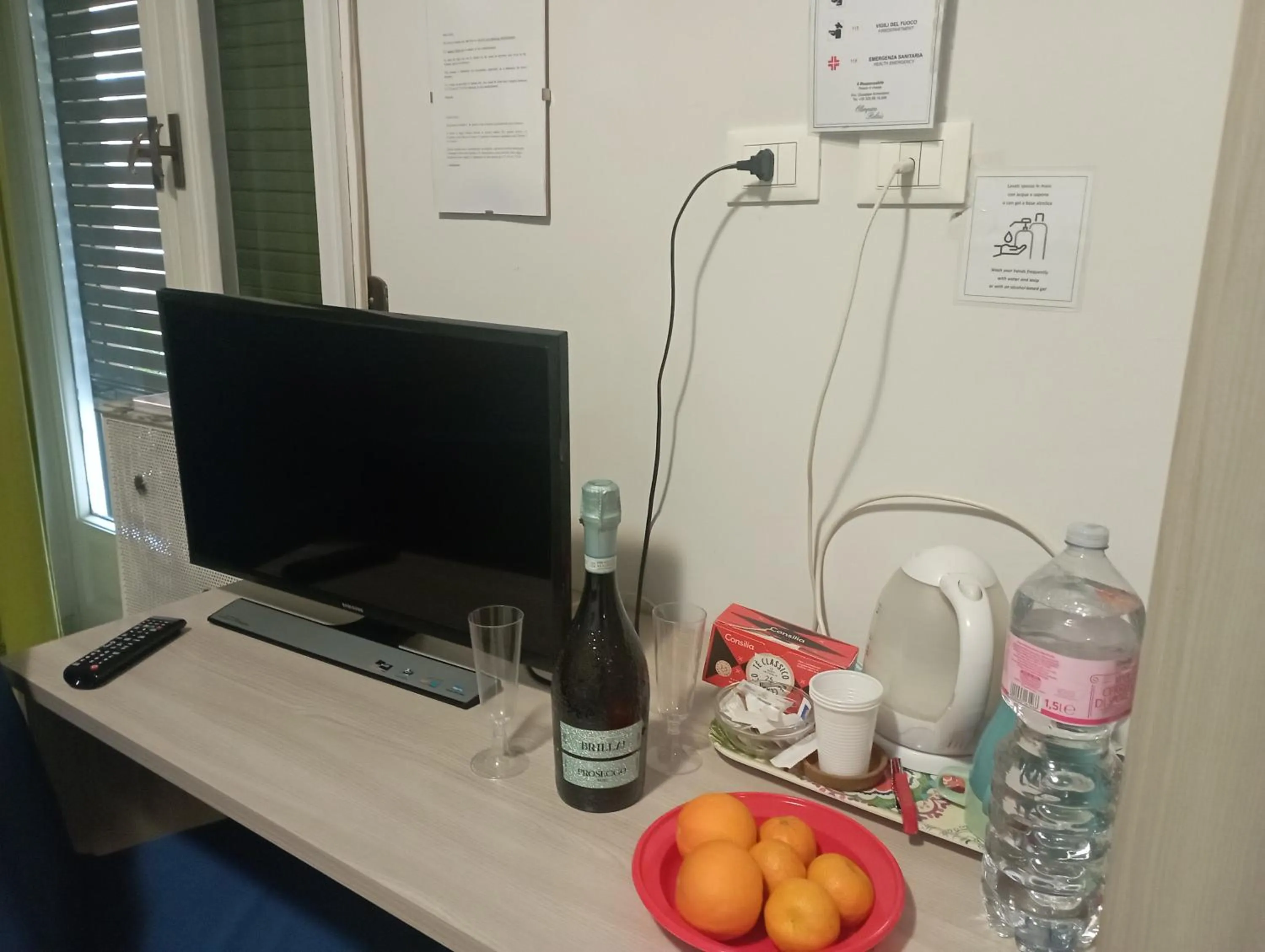 room service in Olimpica Relais guest house