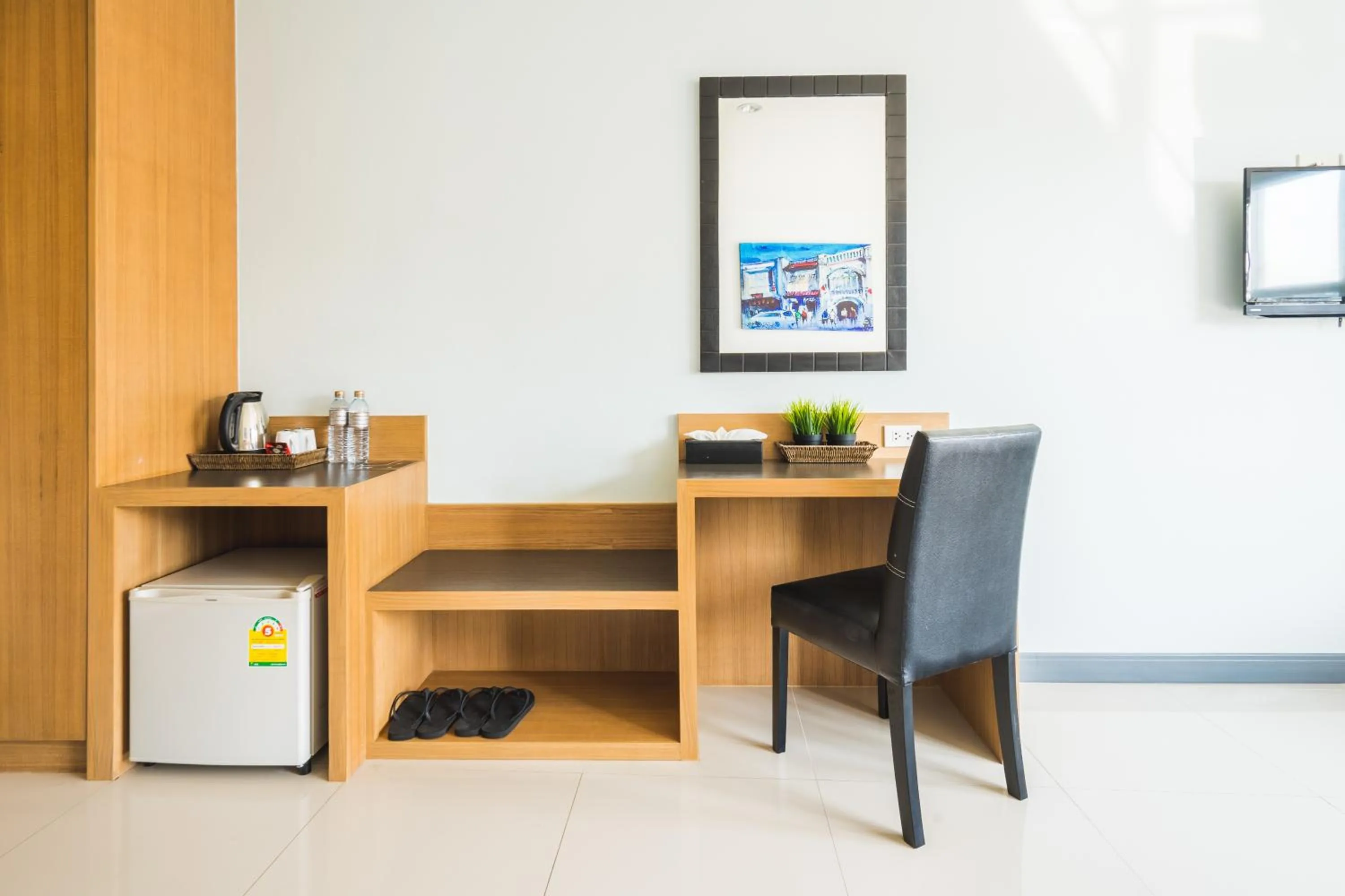 Photo of the whole room in Vapa Hotel - SHA Extra Plus