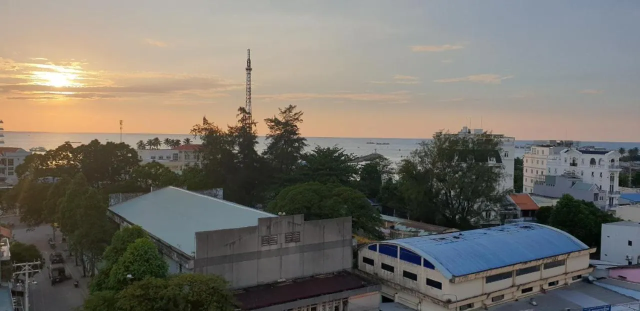 Kim Huong Quang Hotel