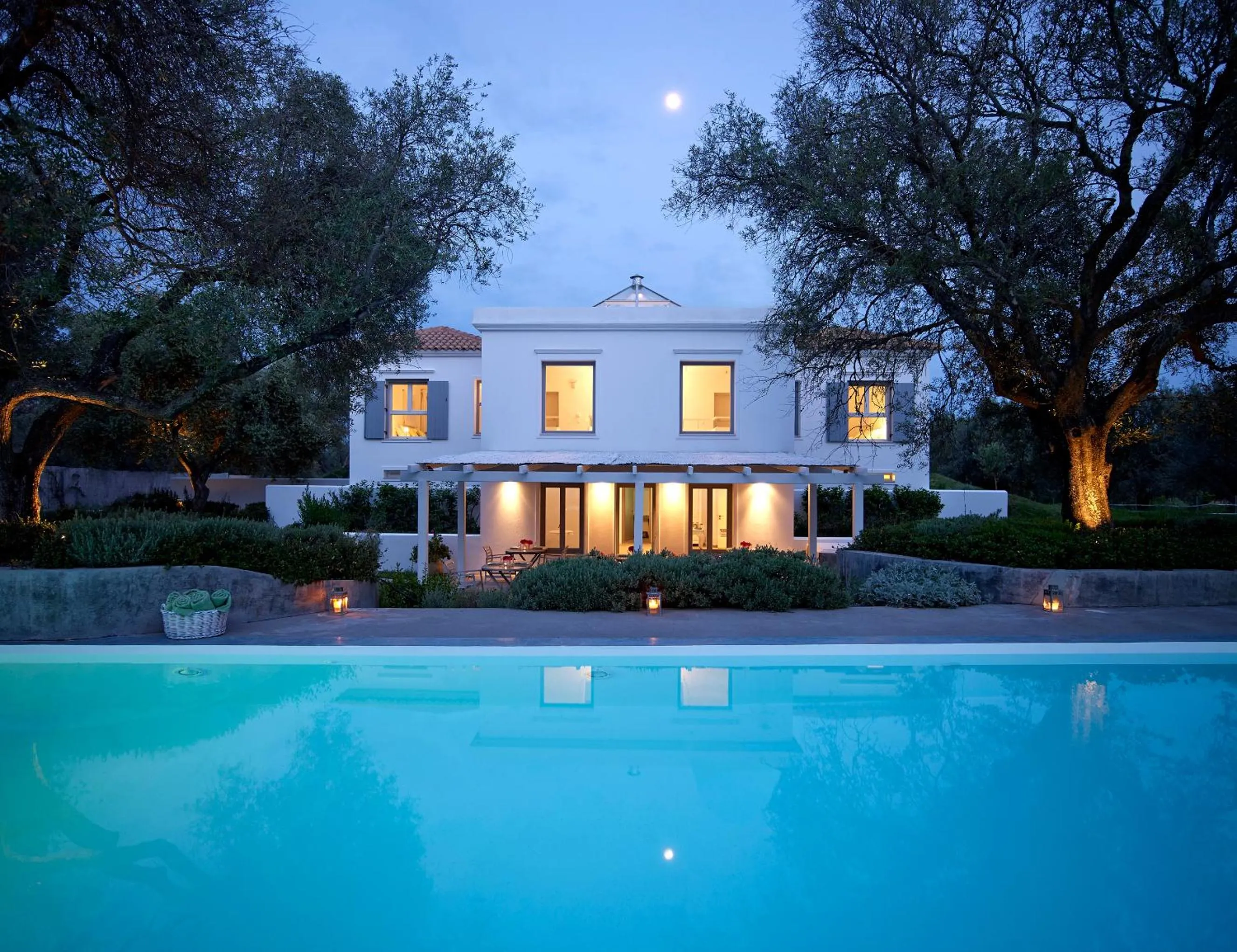 Swimming pool in Olivemare