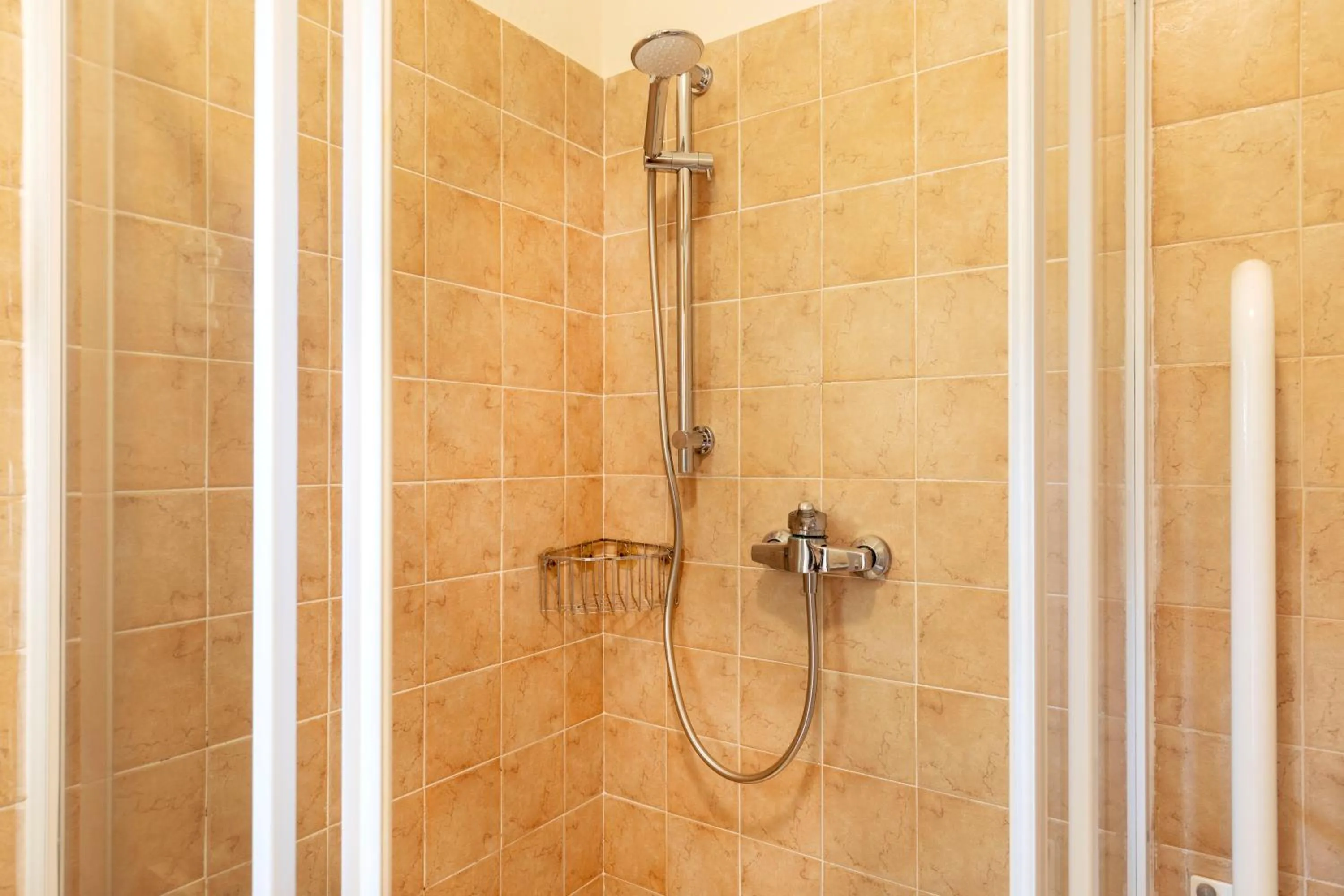 Shower in Holiday Prato Verde