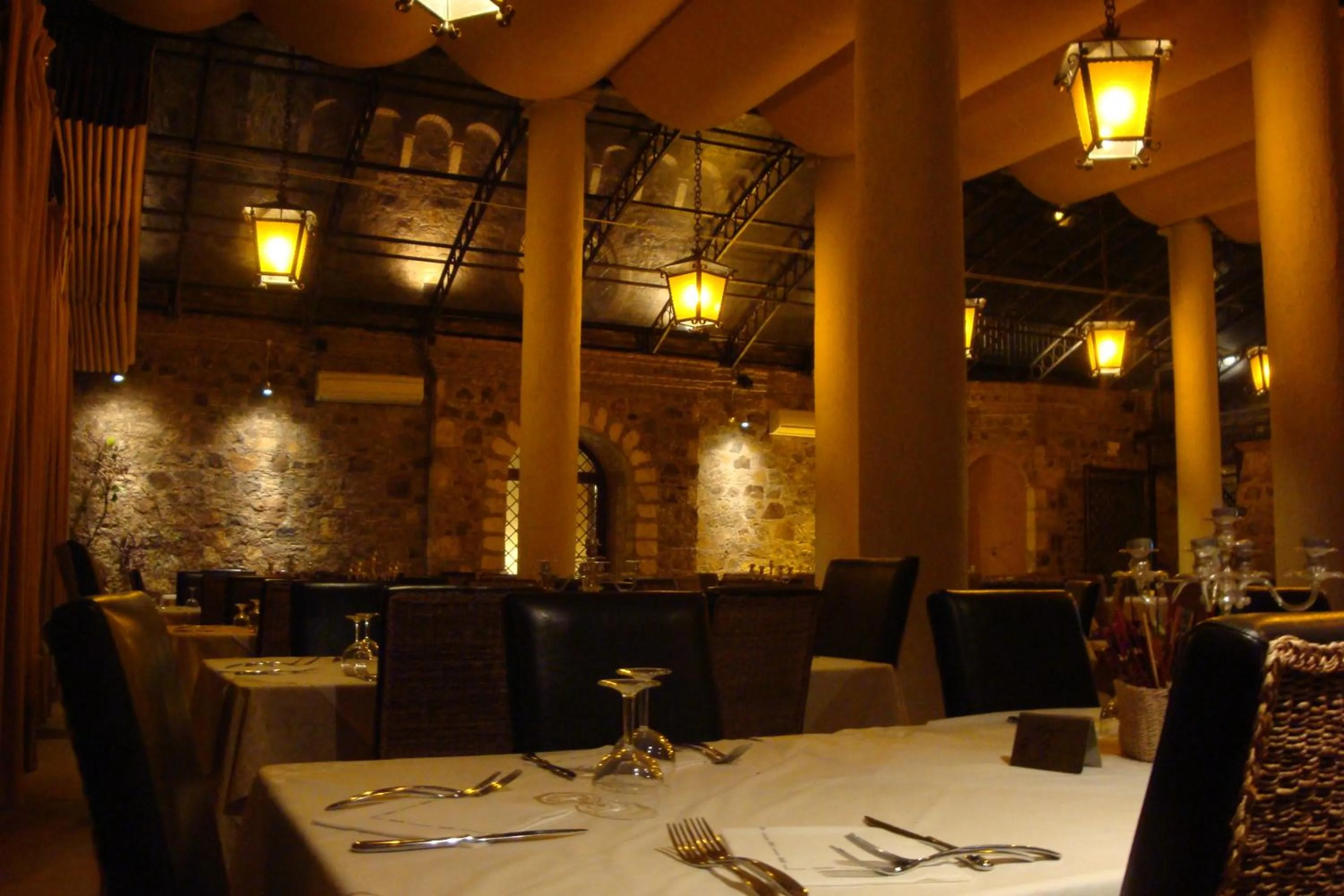 Restaurant/places to eat in Residenza L'Antico Borgo Hotel