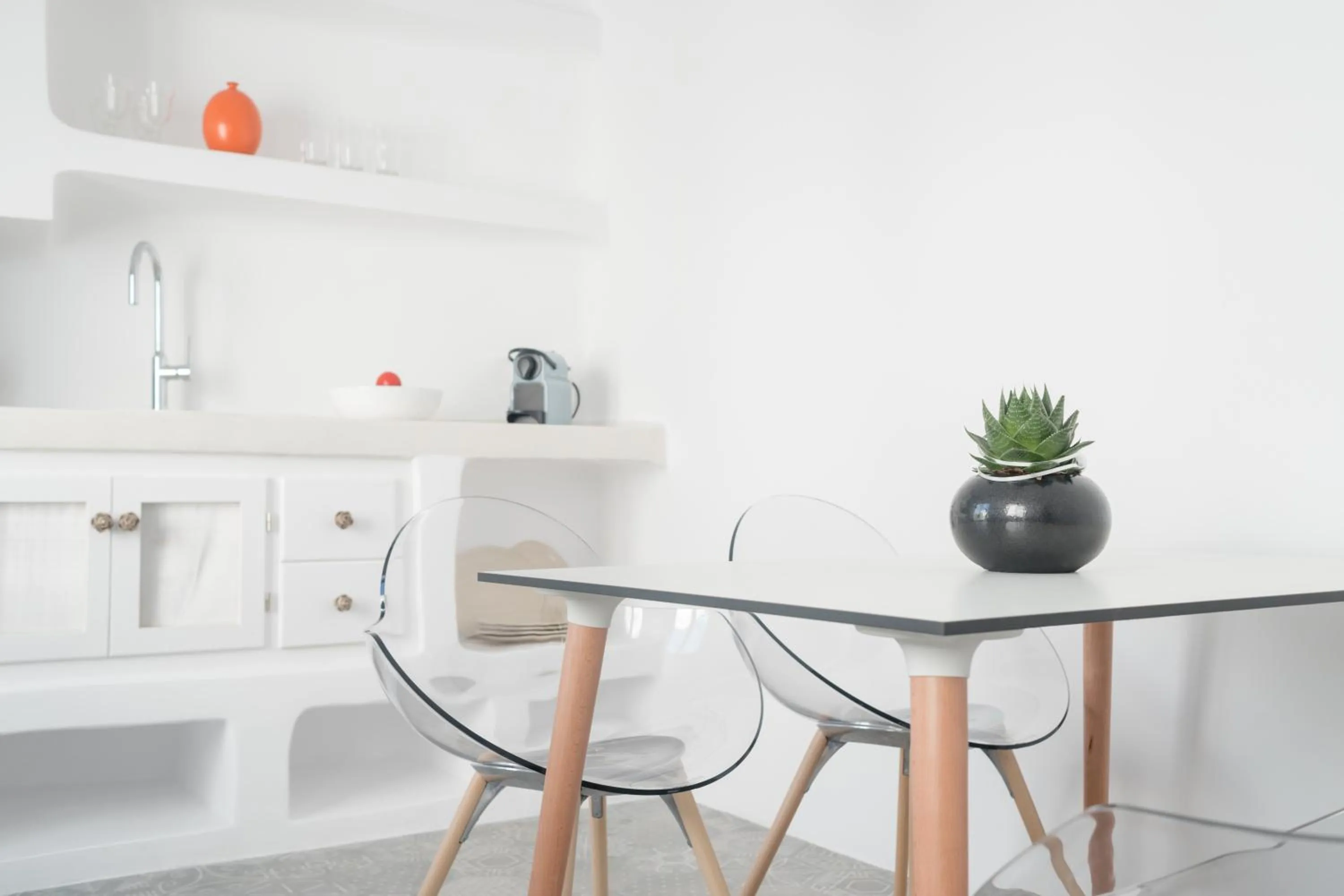 Kitchen or kitchenette in Anemomilos