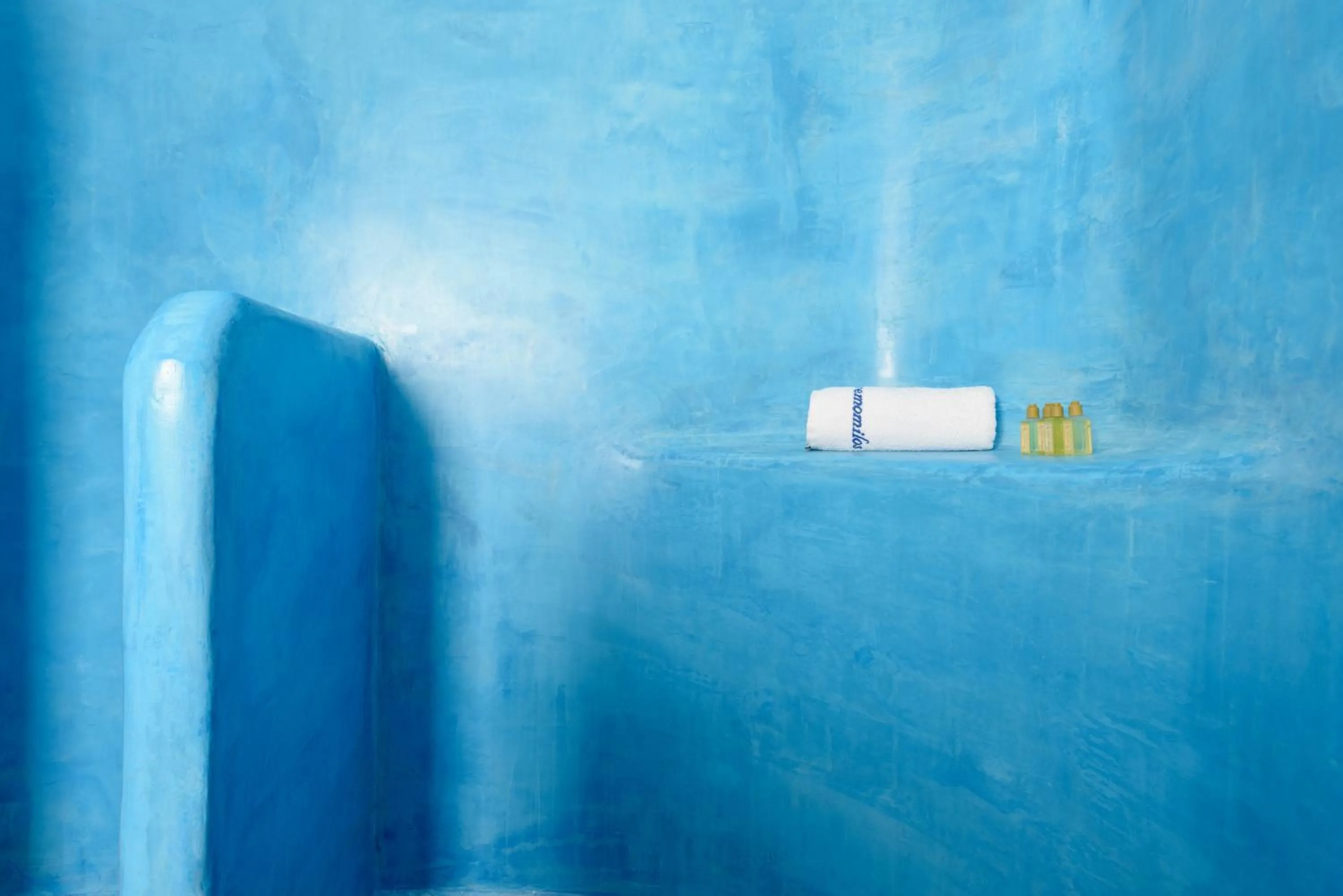 Bathroom in Anemomilos