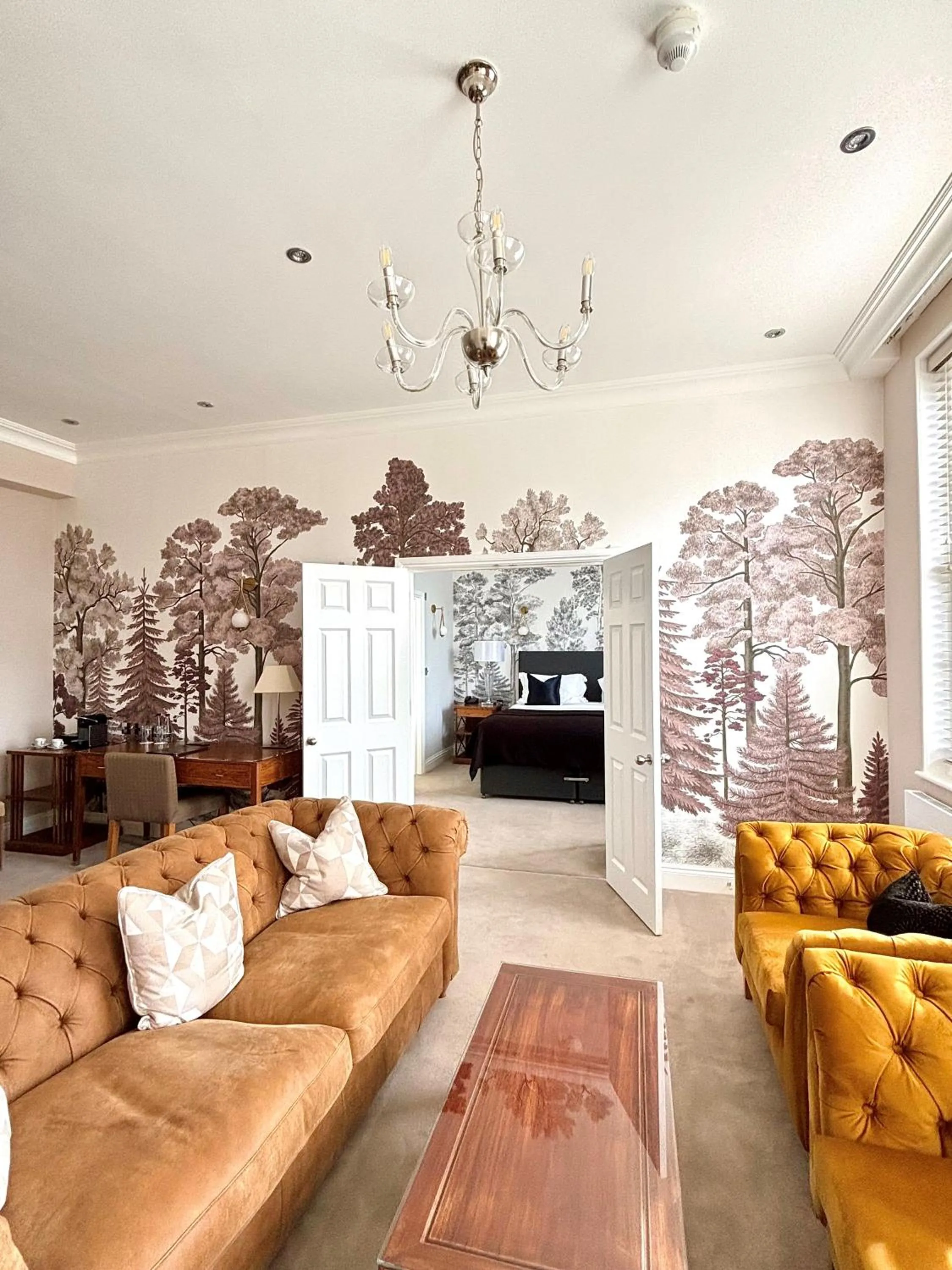 Living room in St Michael's Manor Hotel - St Albans