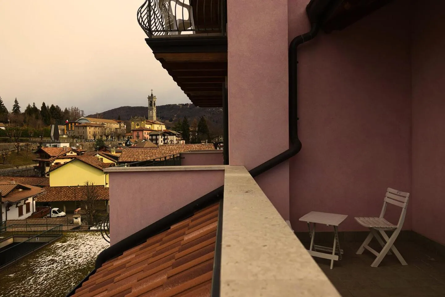 Property building in T'AMI Hotel Resort Spa