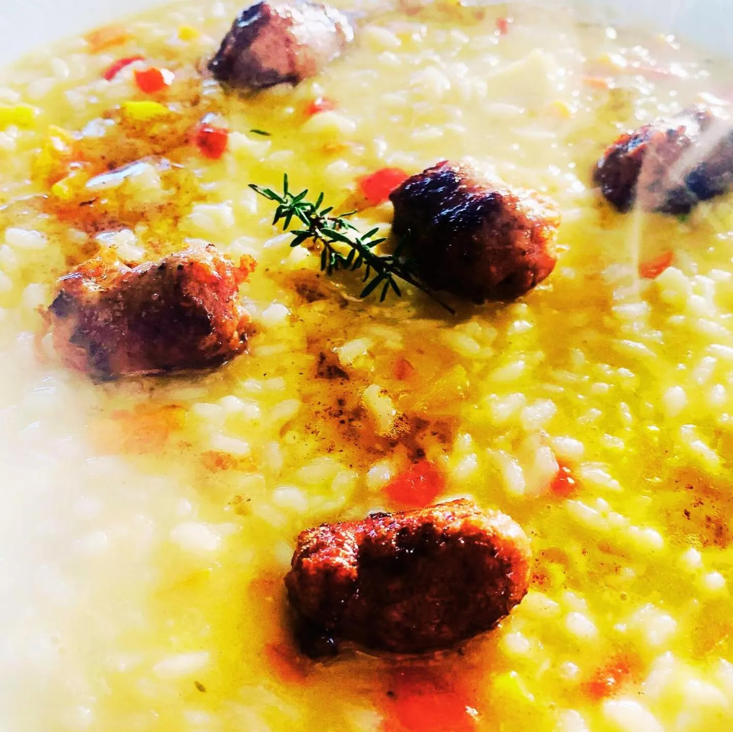 Restaurant/places to eat in T'AMI Hotel Resort Spa