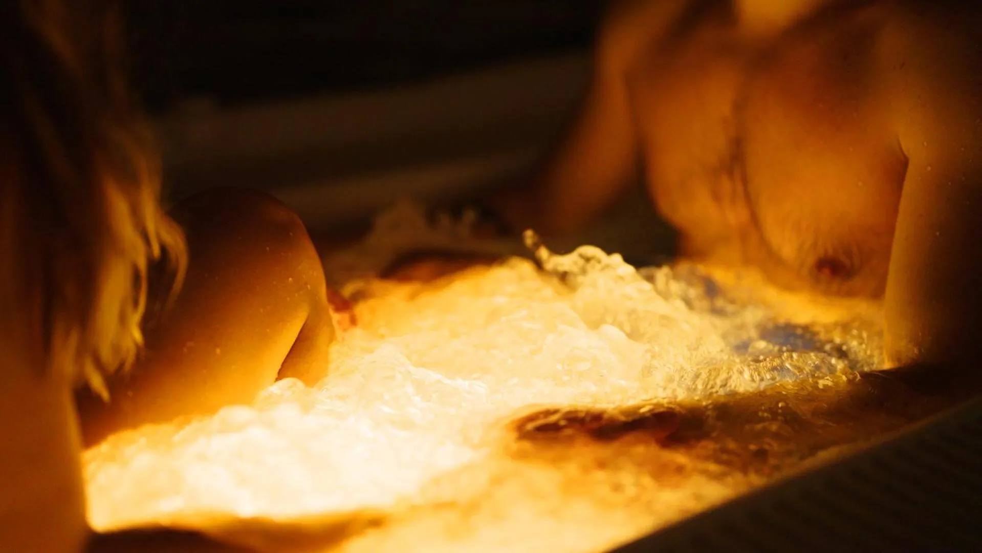 Hot Tub in T'AMI Hotel Resort Spa