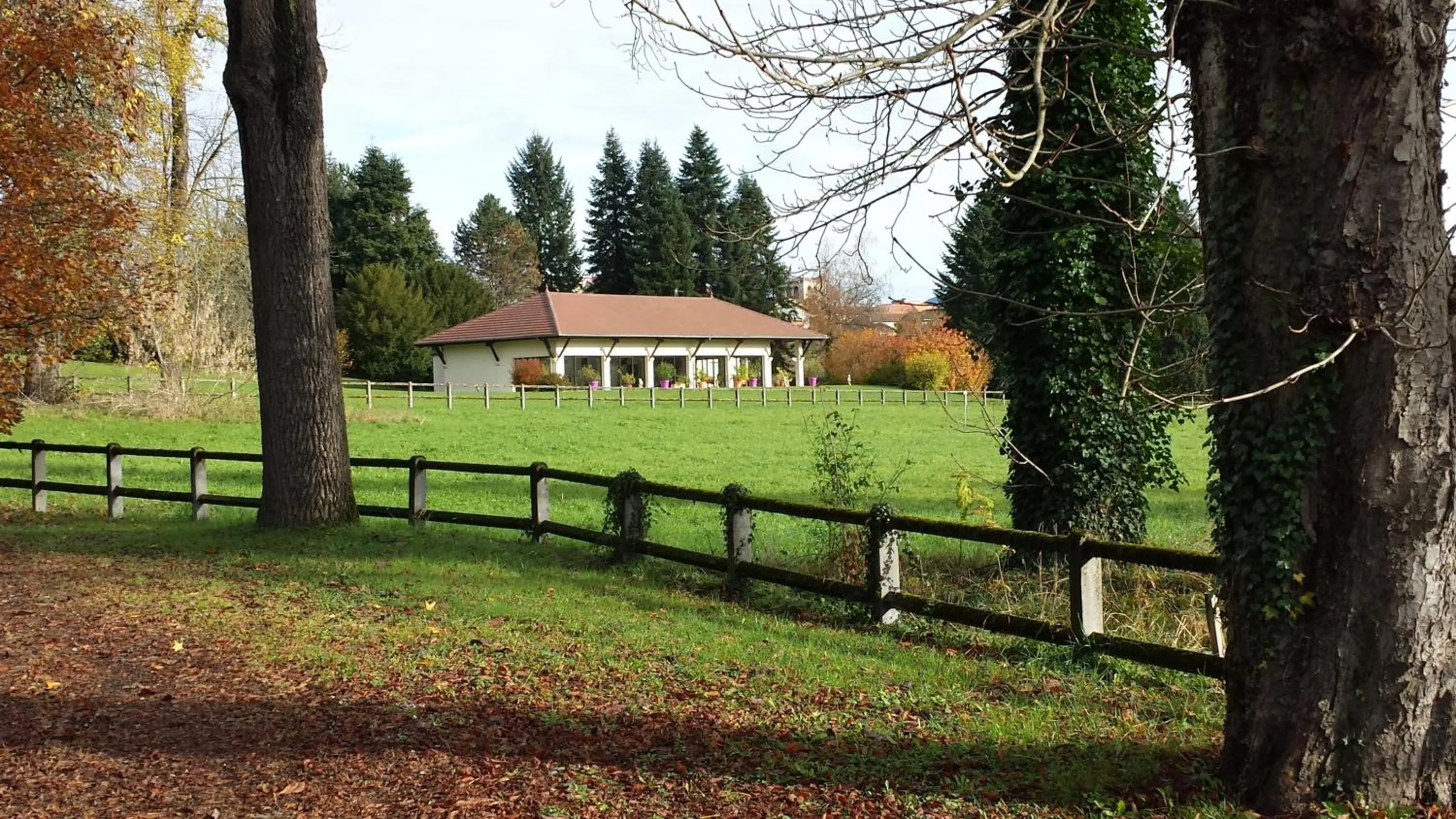 Property building in Ma Tranquillite