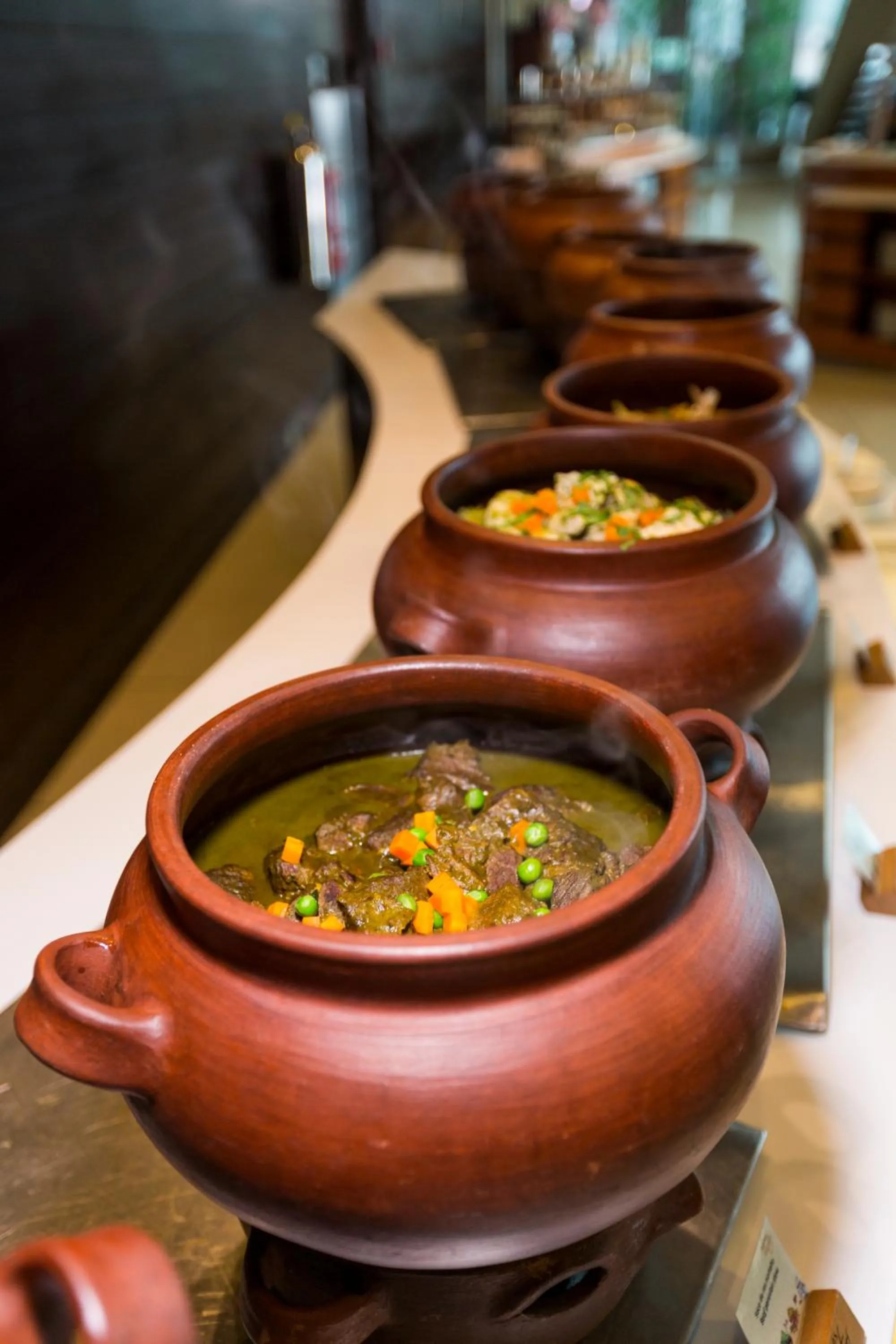 Restaurant/places to eat in Delfines Hotel & Convention Center