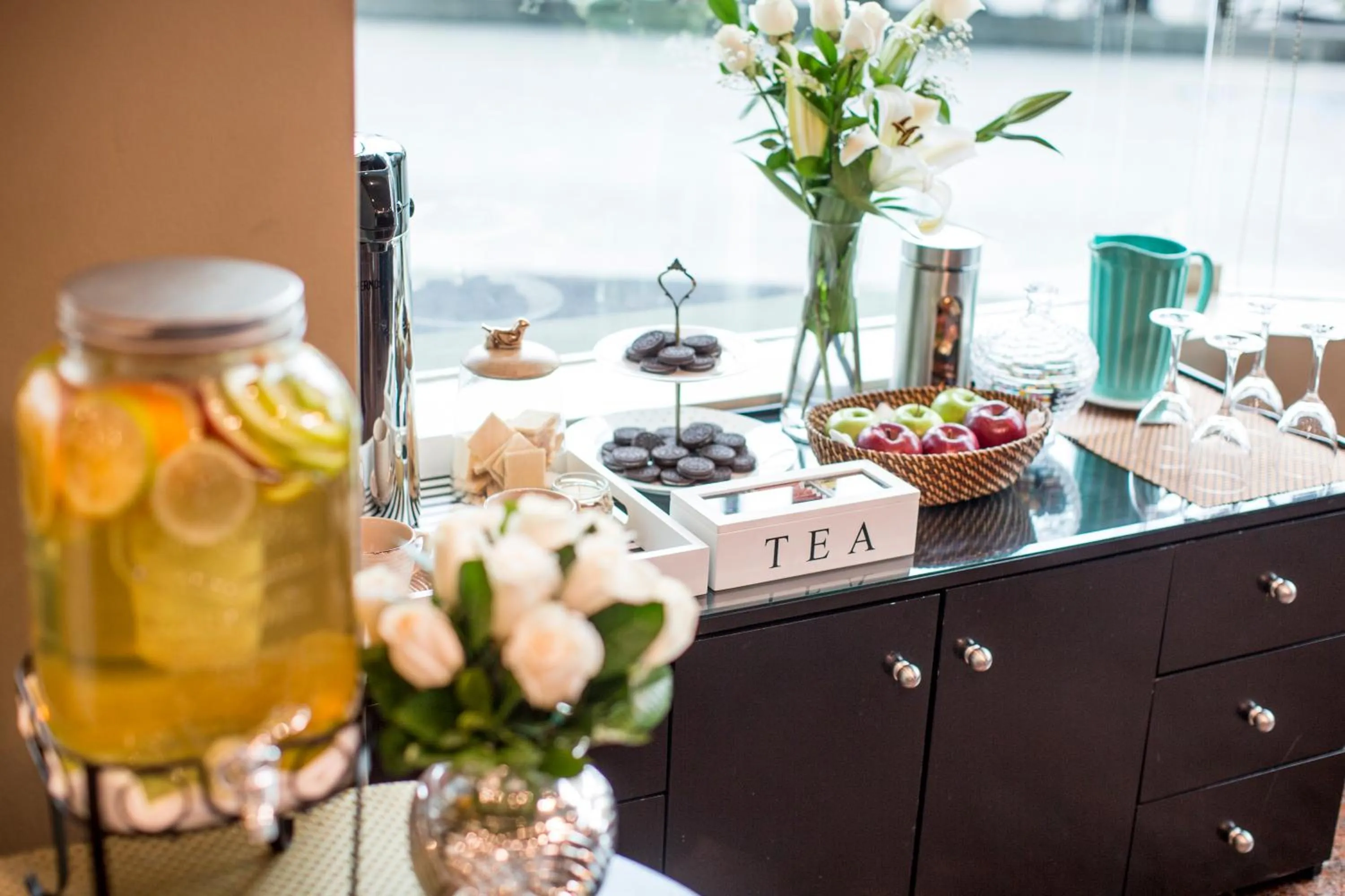 Lobby or reception in Delfines Hotel & Convention Center