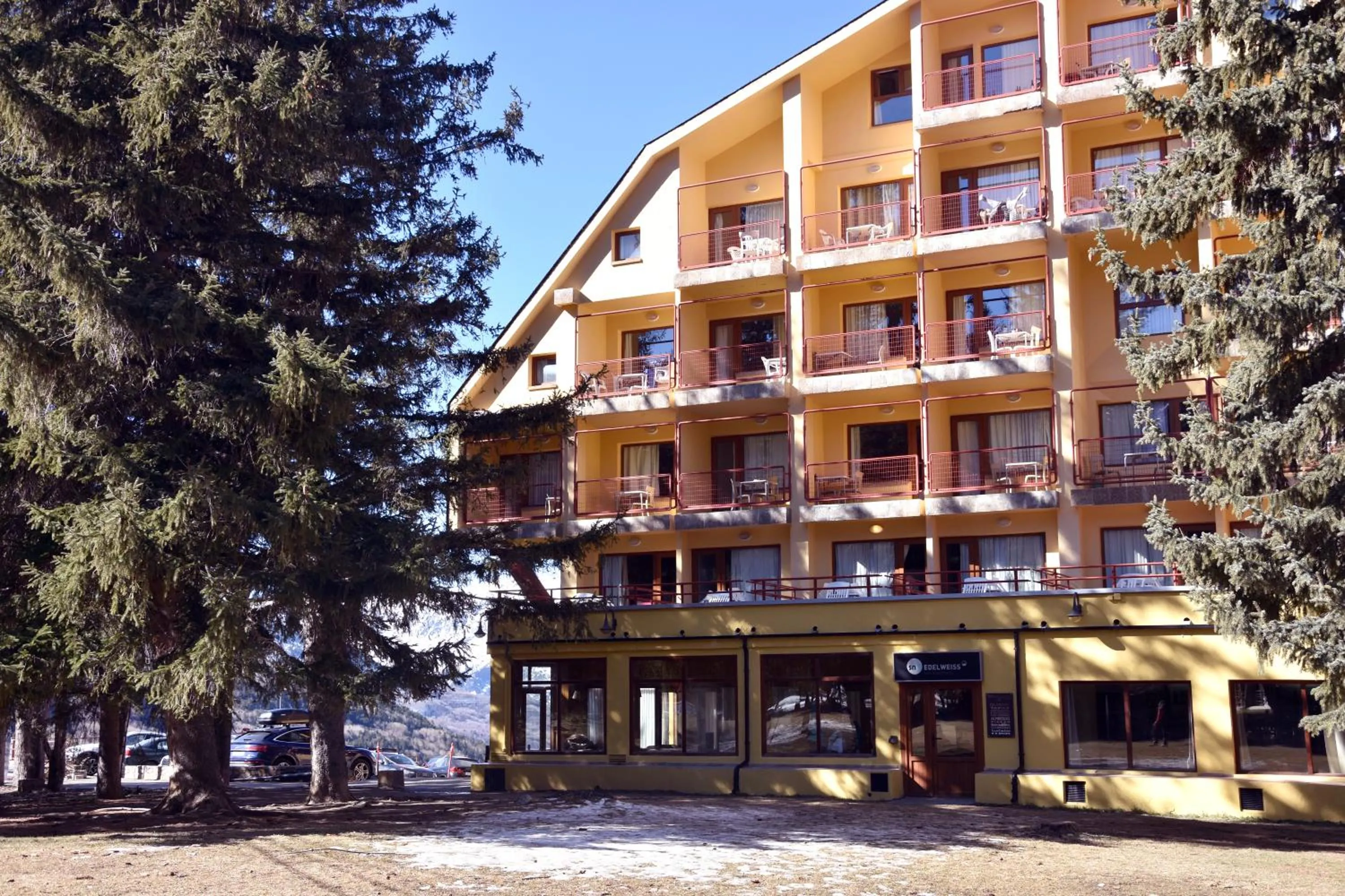 Property building in Hotel SNÖ Edelweiss