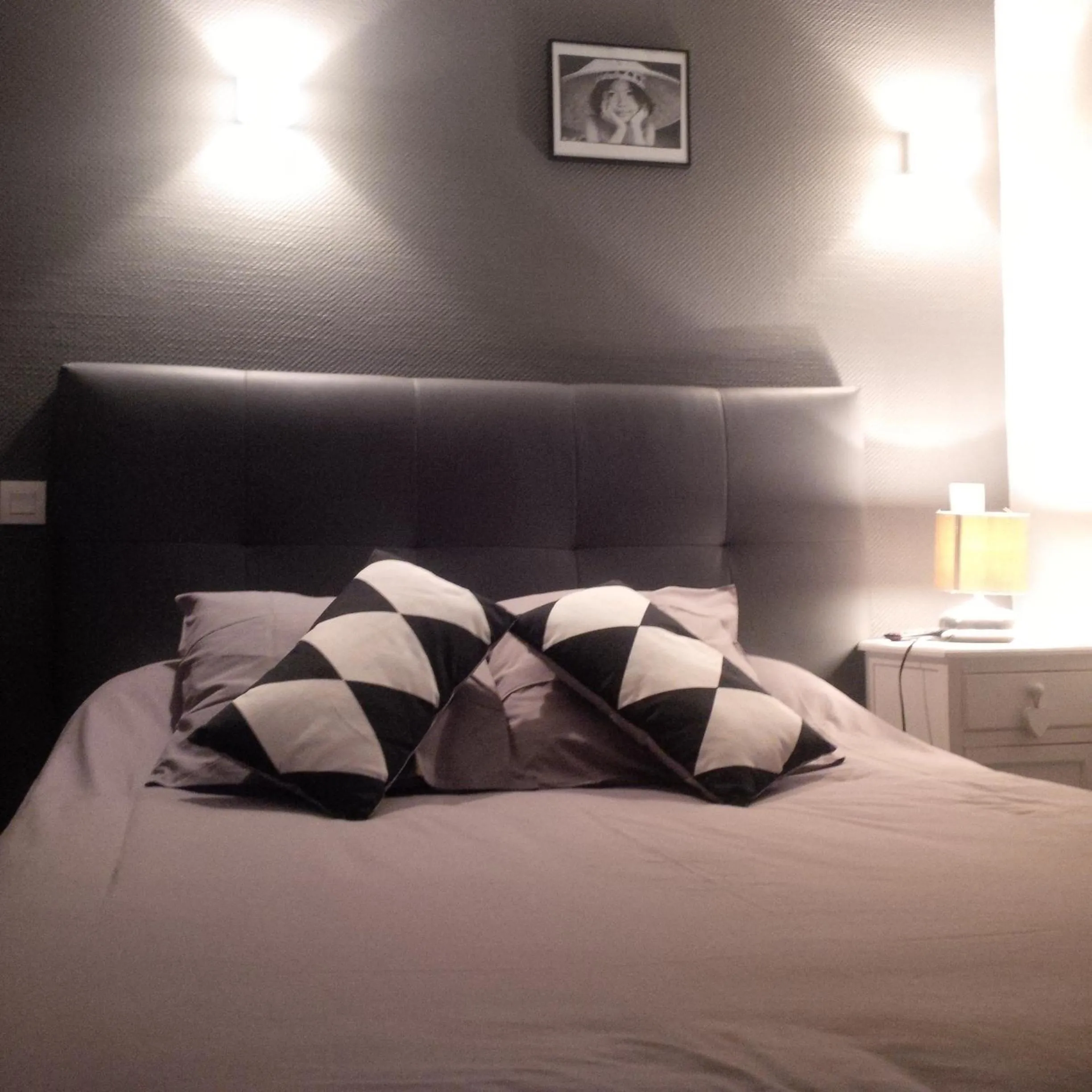 Bed in Chez l'ahumat