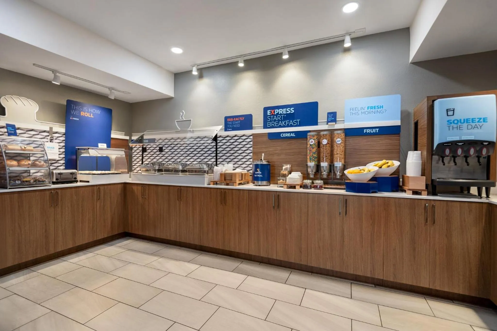 Breakfast in Holiday Inn Express Morgantown by IHG