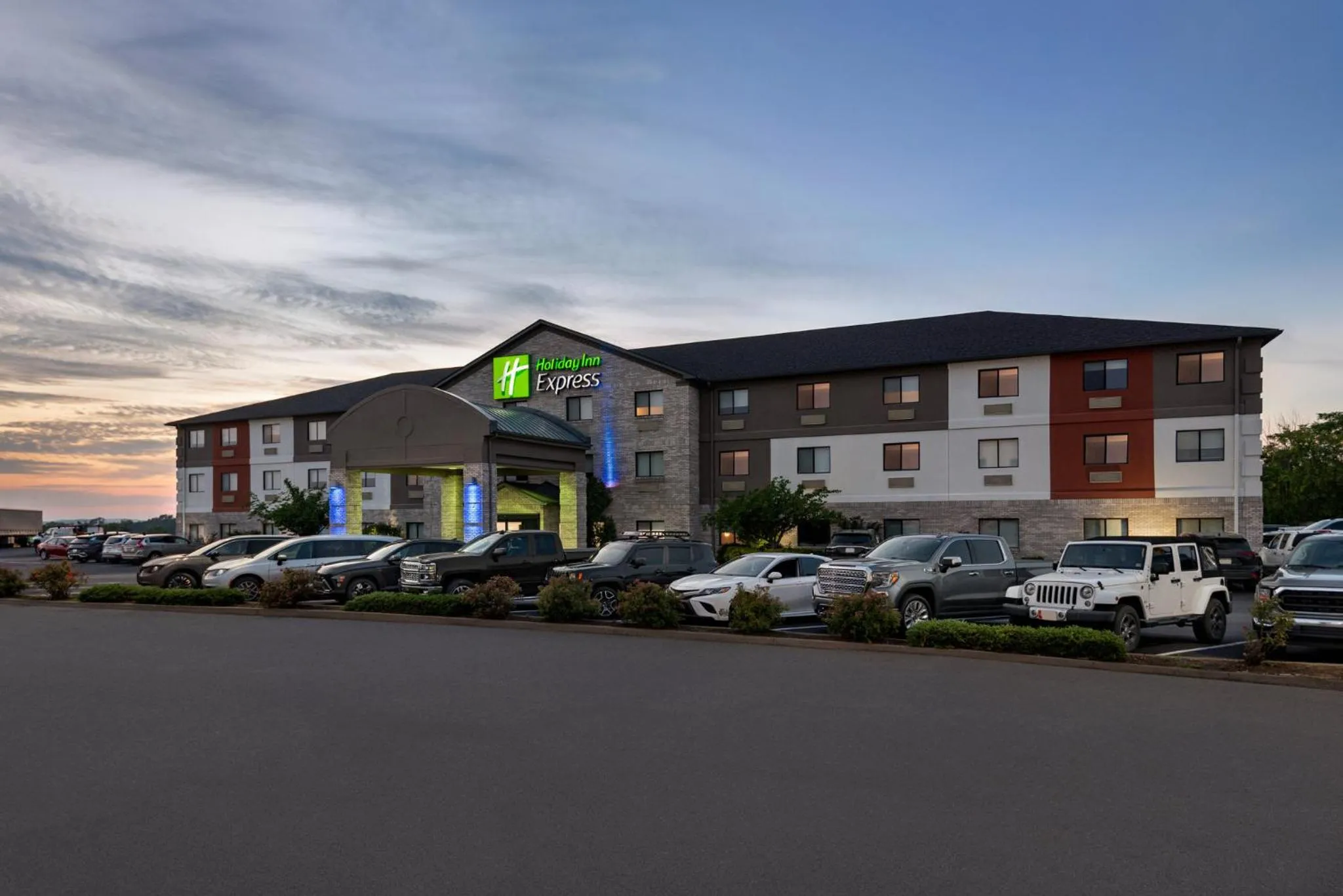 Property building in Holiday Inn Express Morgantown by IHG