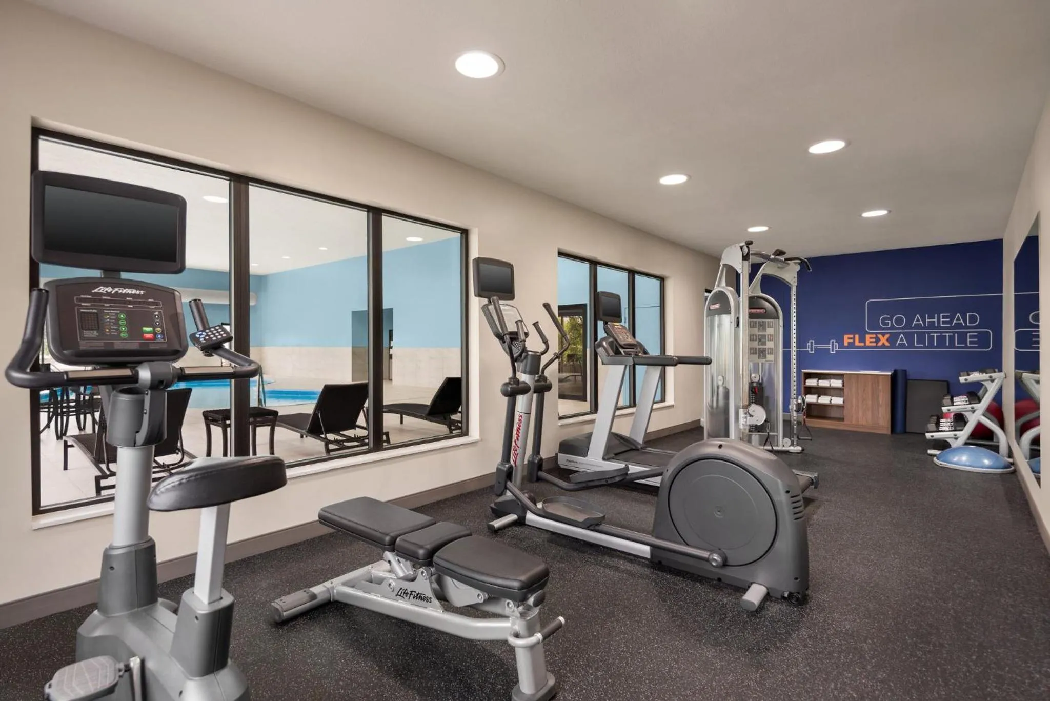Fitness centre/facilities in Holiday Inn Express Morgantown by IHG