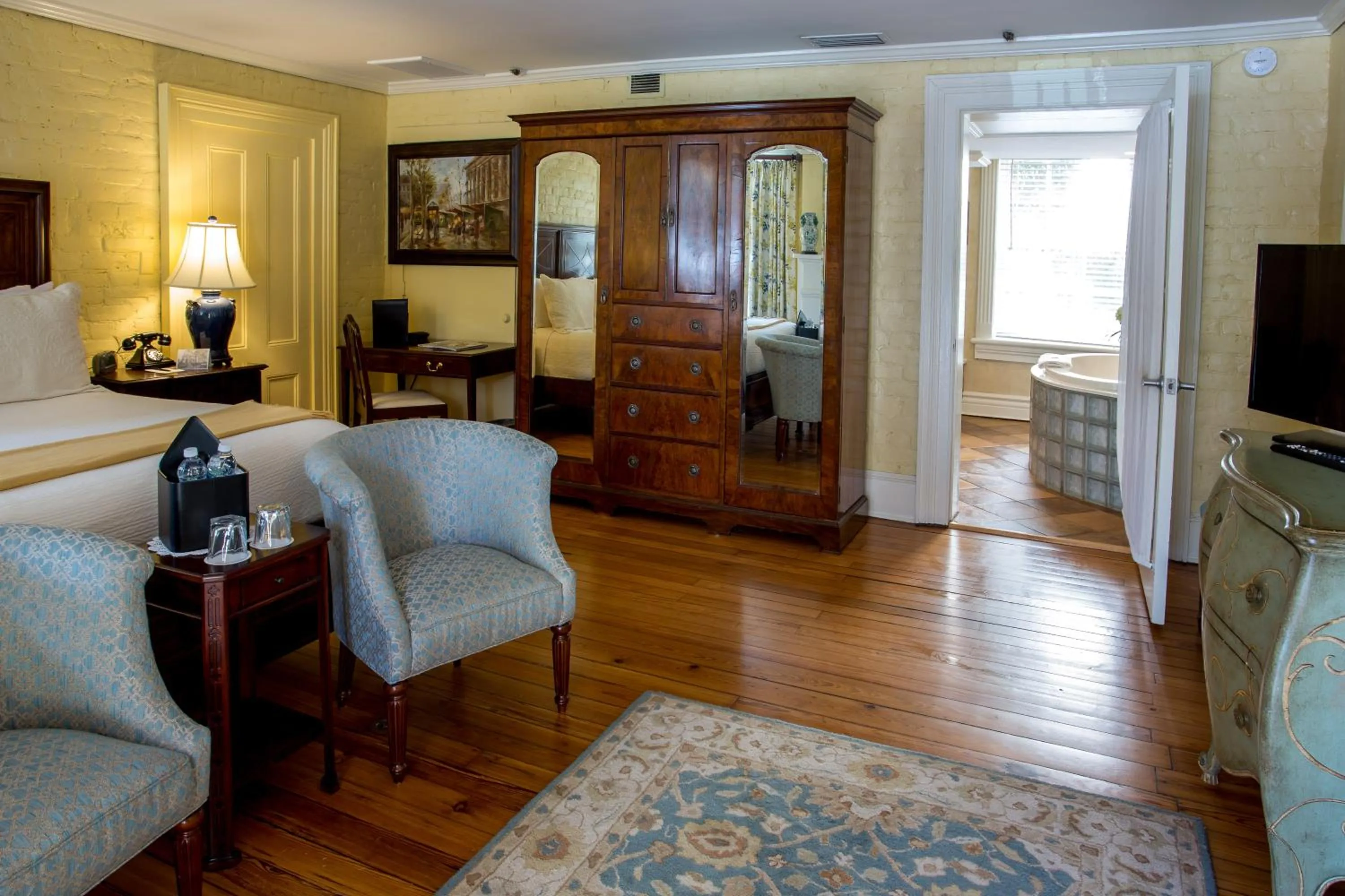 Photo of the whole room in The Gastonian, Historic Inns of Savannah Collection