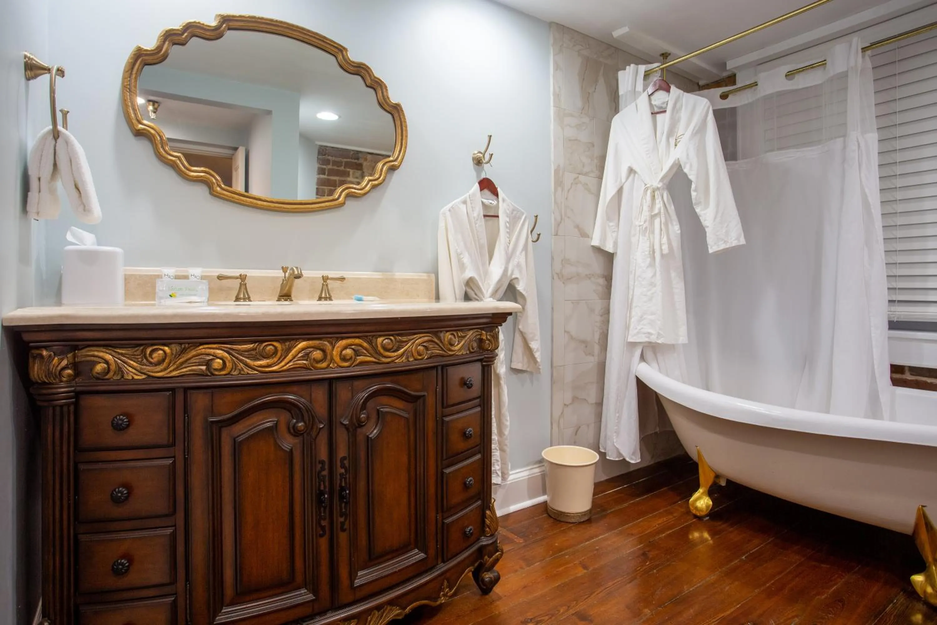 Bathroom in The Gastonian, Historic Inns of Savannah Collection