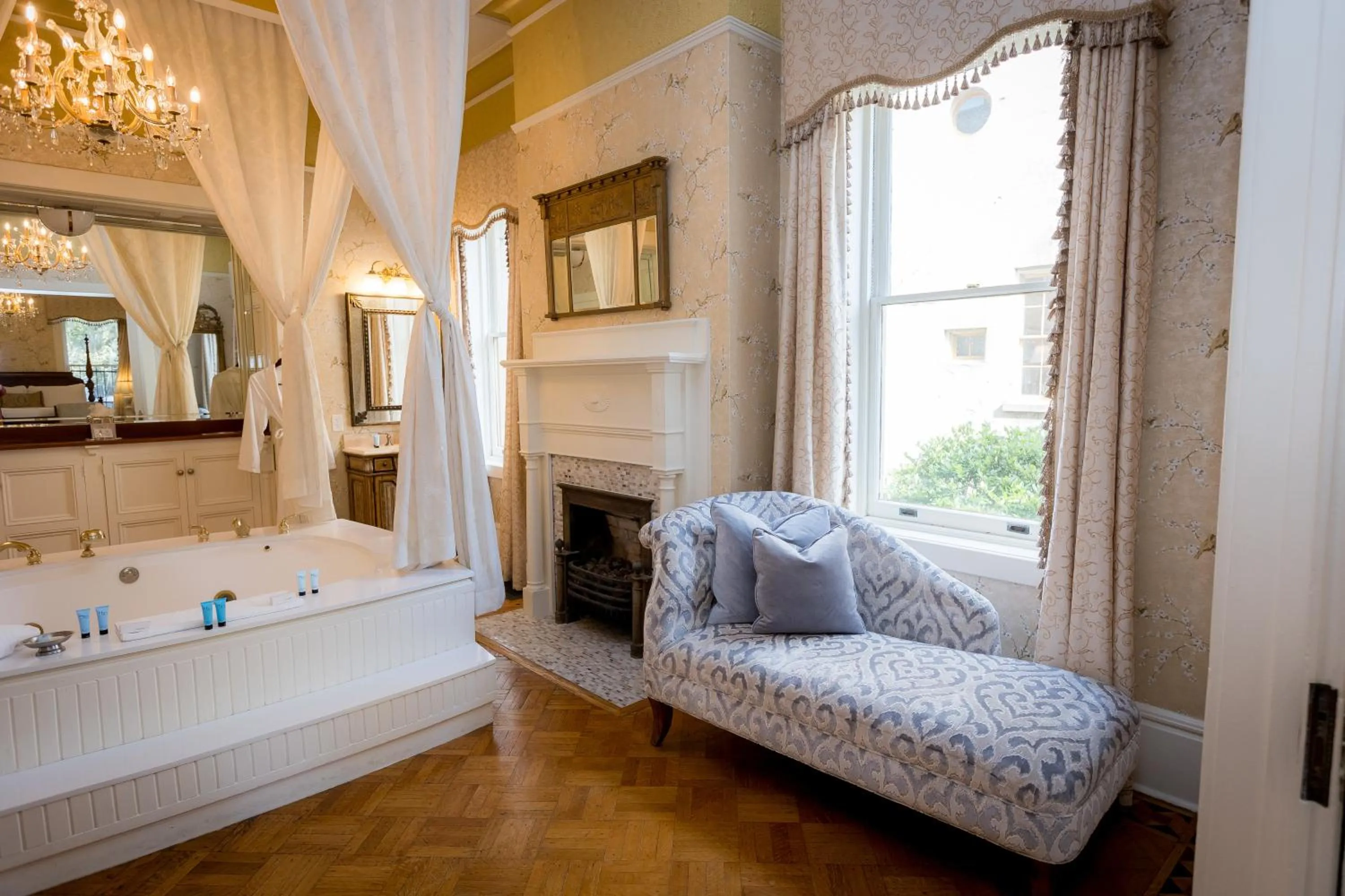 Bathroom, Bed in The Gastonian, Historic Inns of Savannah Collection