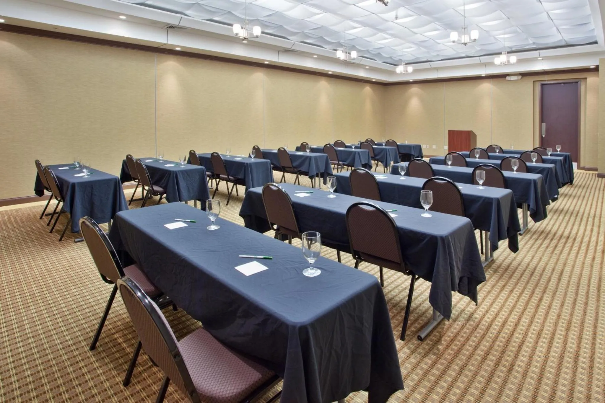 Meeting/conference room in Holiday Inn Macon North by IHG