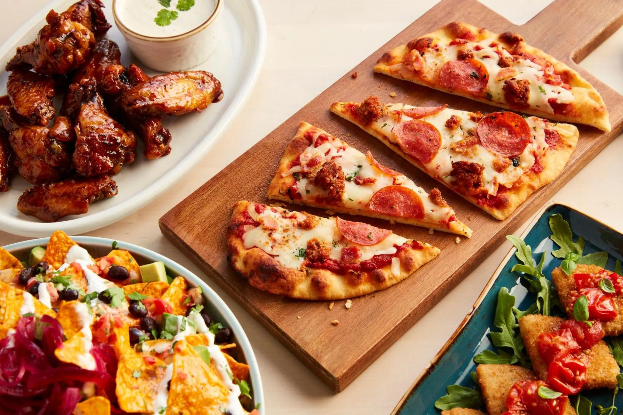 Restaurant/places to eat in Holiday Inn Macon North by IHG