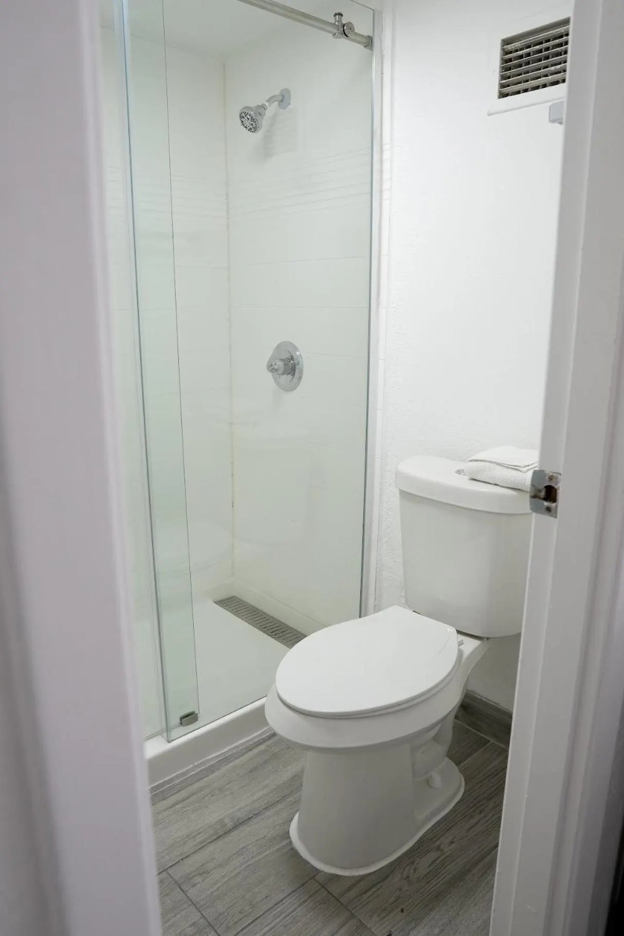 Bathroom in Terrace Garden Inn