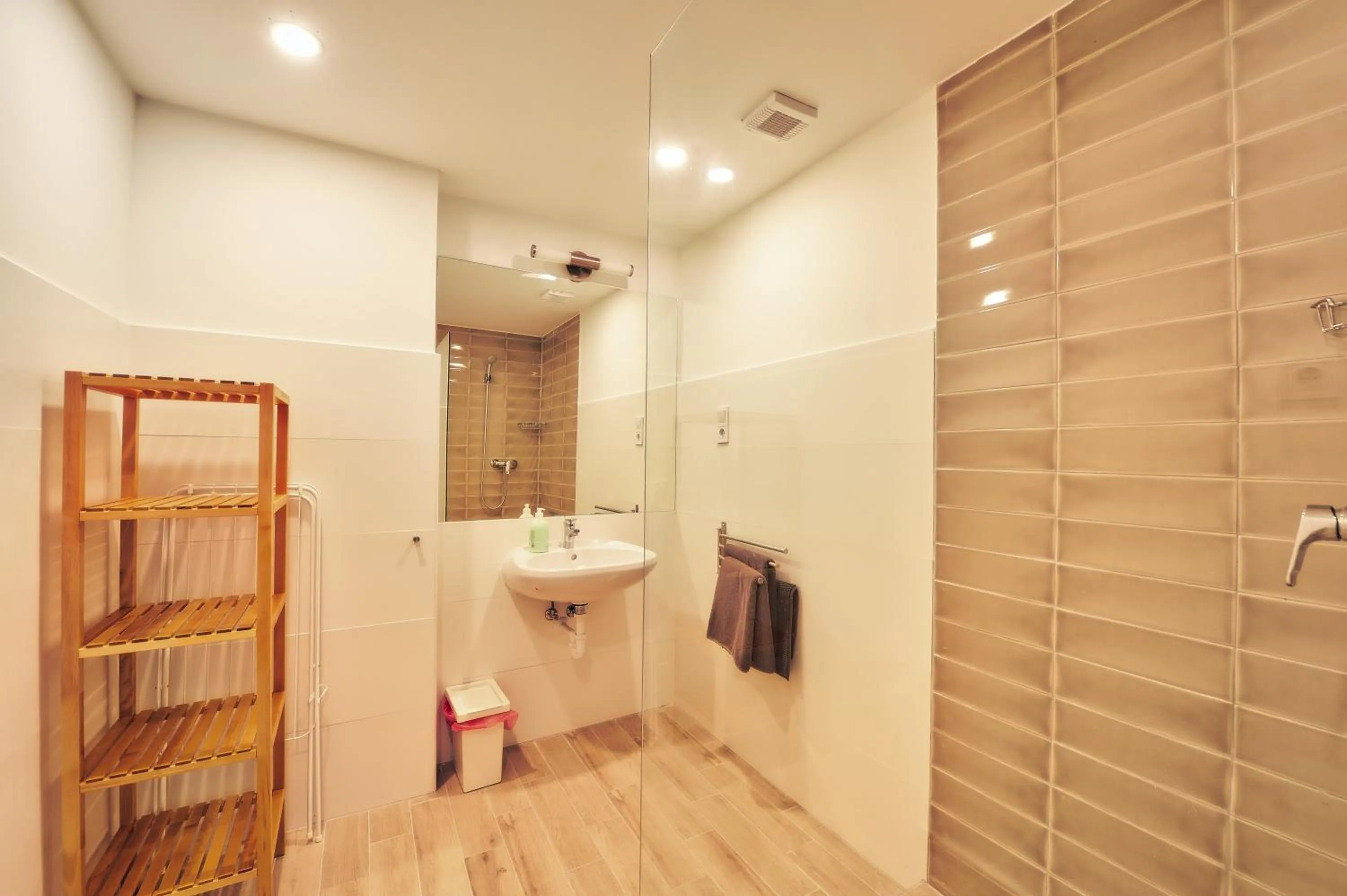 Bathroom in Villa Oliver 2 Siófok