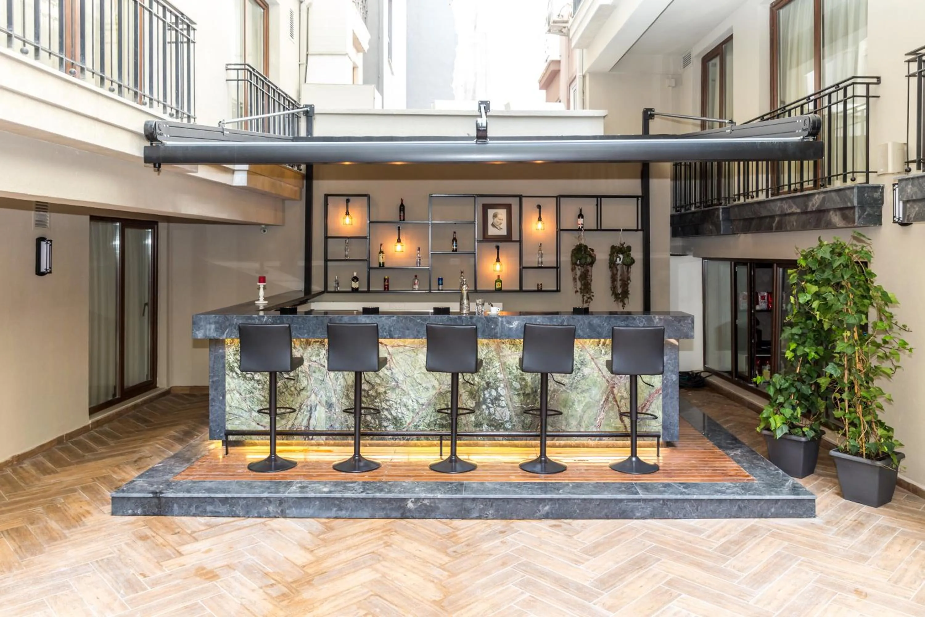 Lounge or bar in Keten Suites Taksim