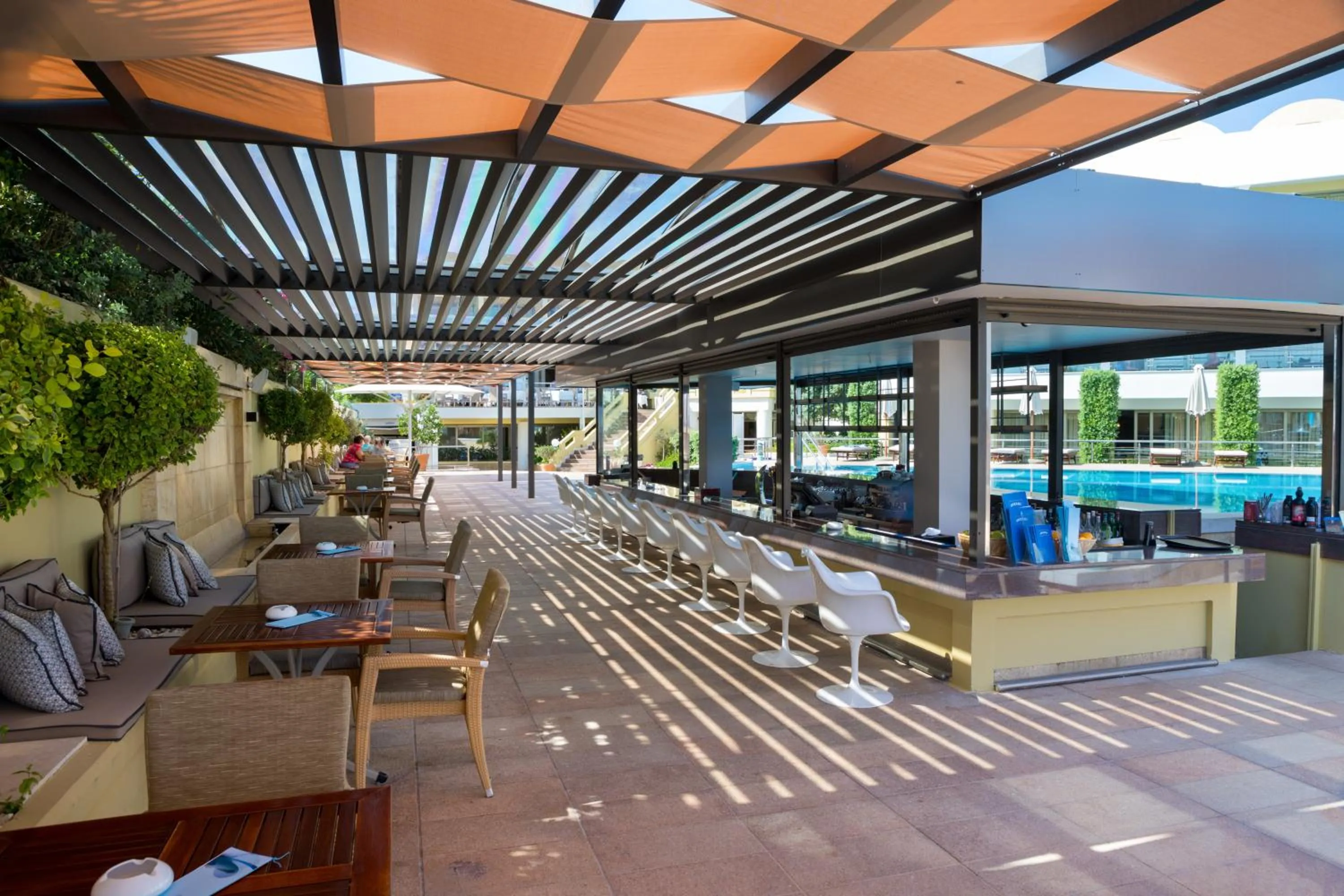 Restaurant/places to eat in Thalassa Beach Resort & Spa (Adults Only)