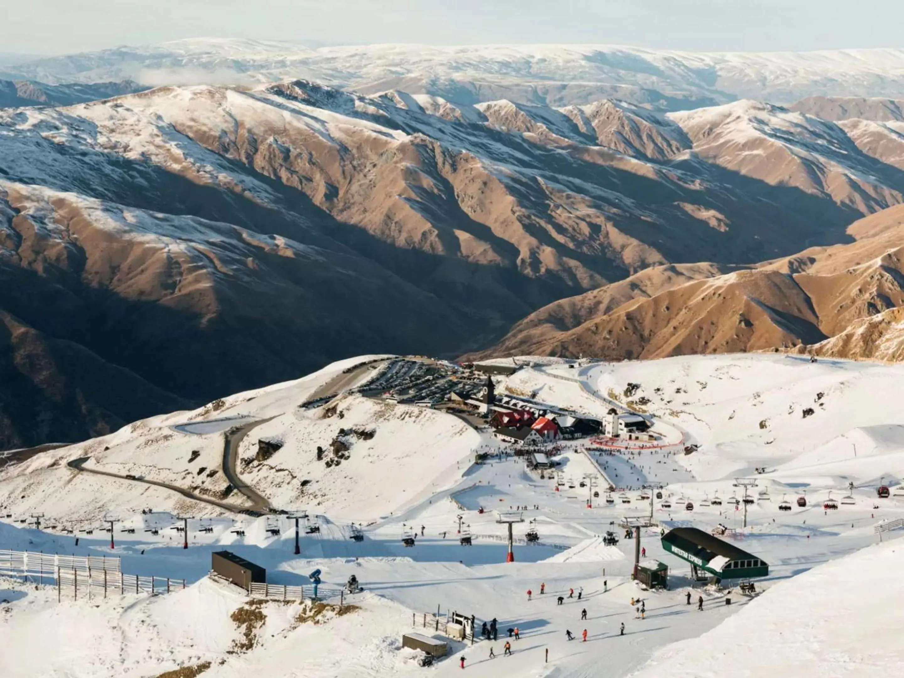 Skiing in Clearbrook Motel & Serviced Apartments