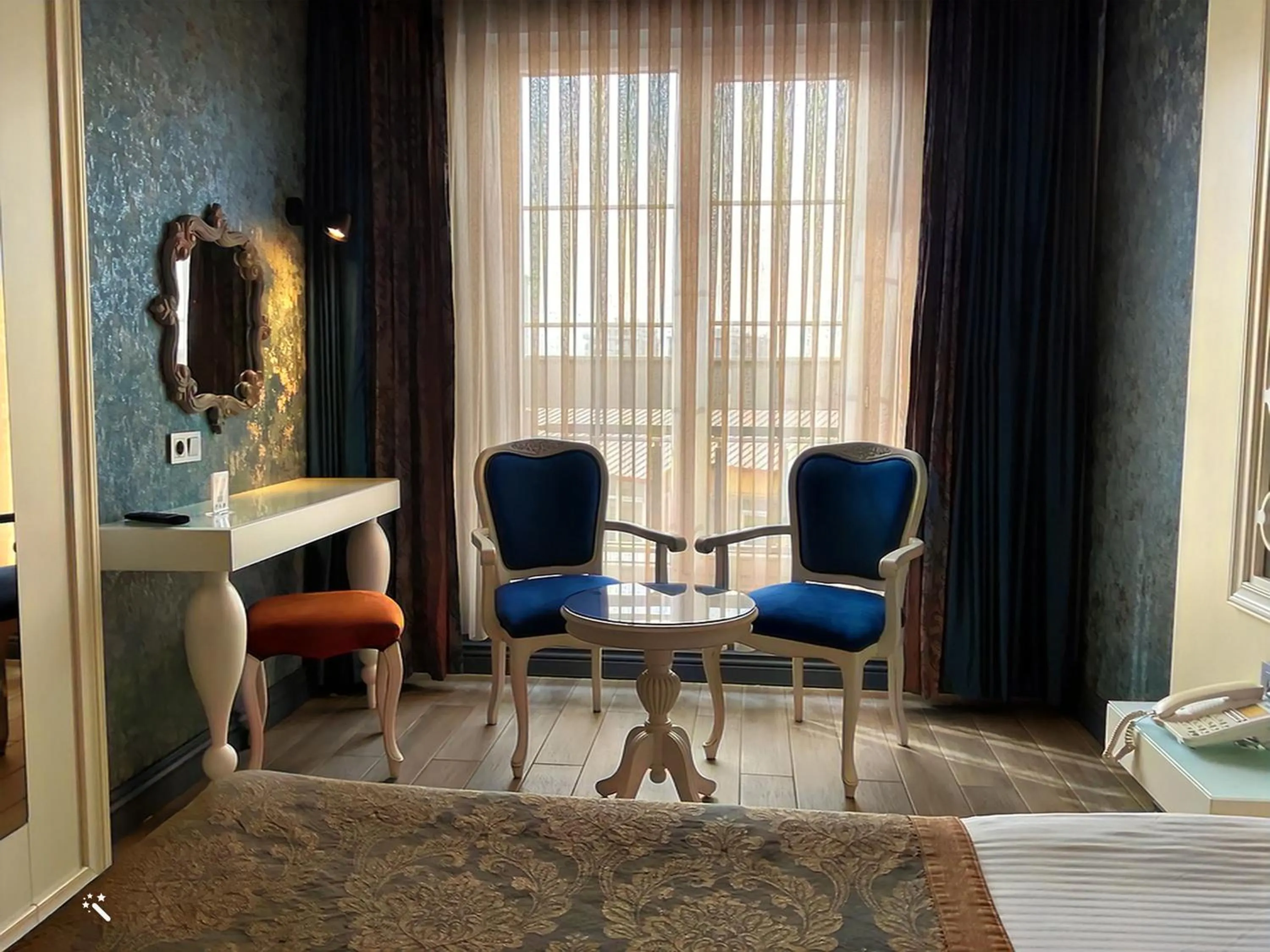 Seating area in Hotel Zade