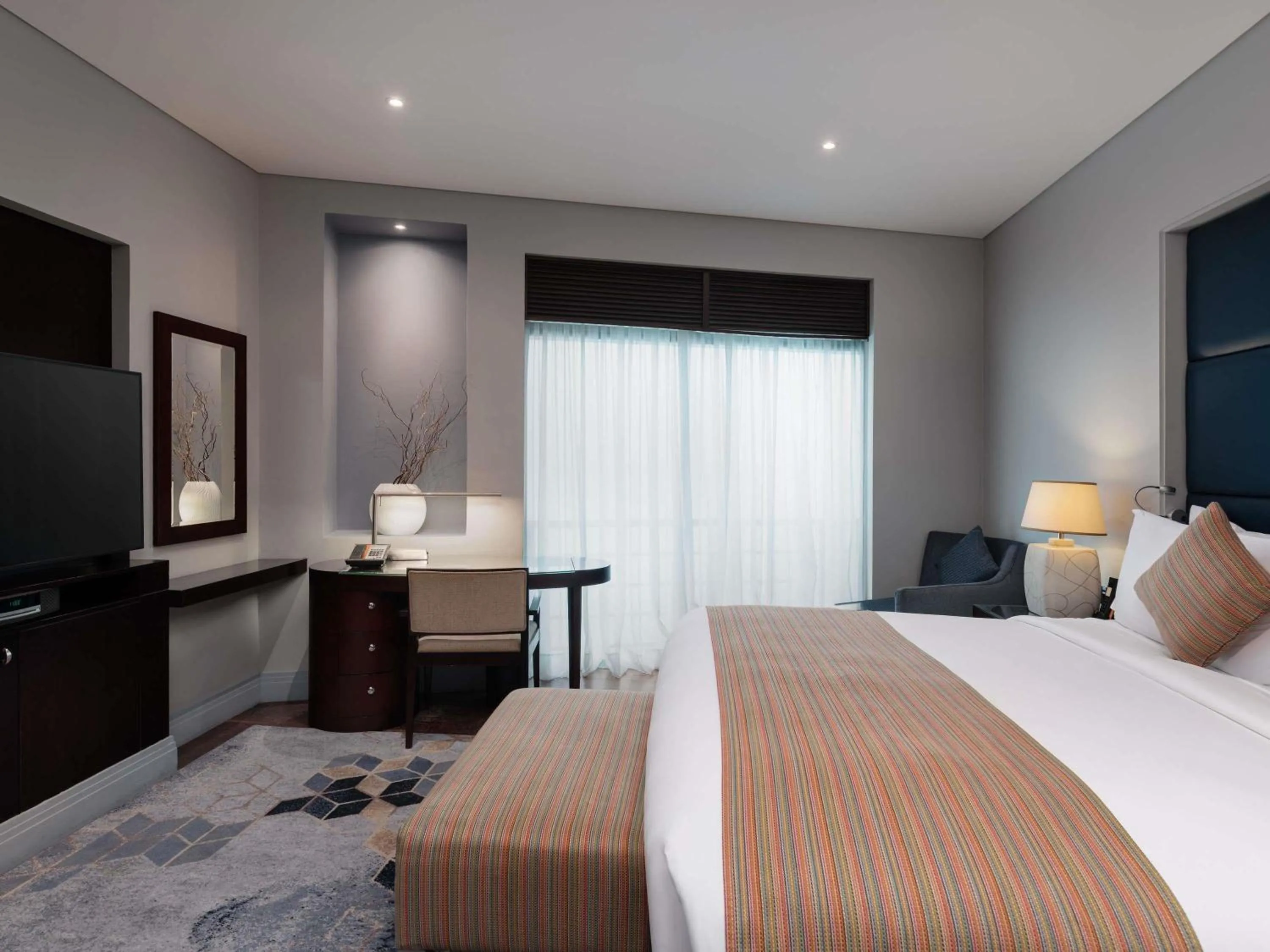 Bedroom, Bed in Sofitel Al Khobar The Corniche