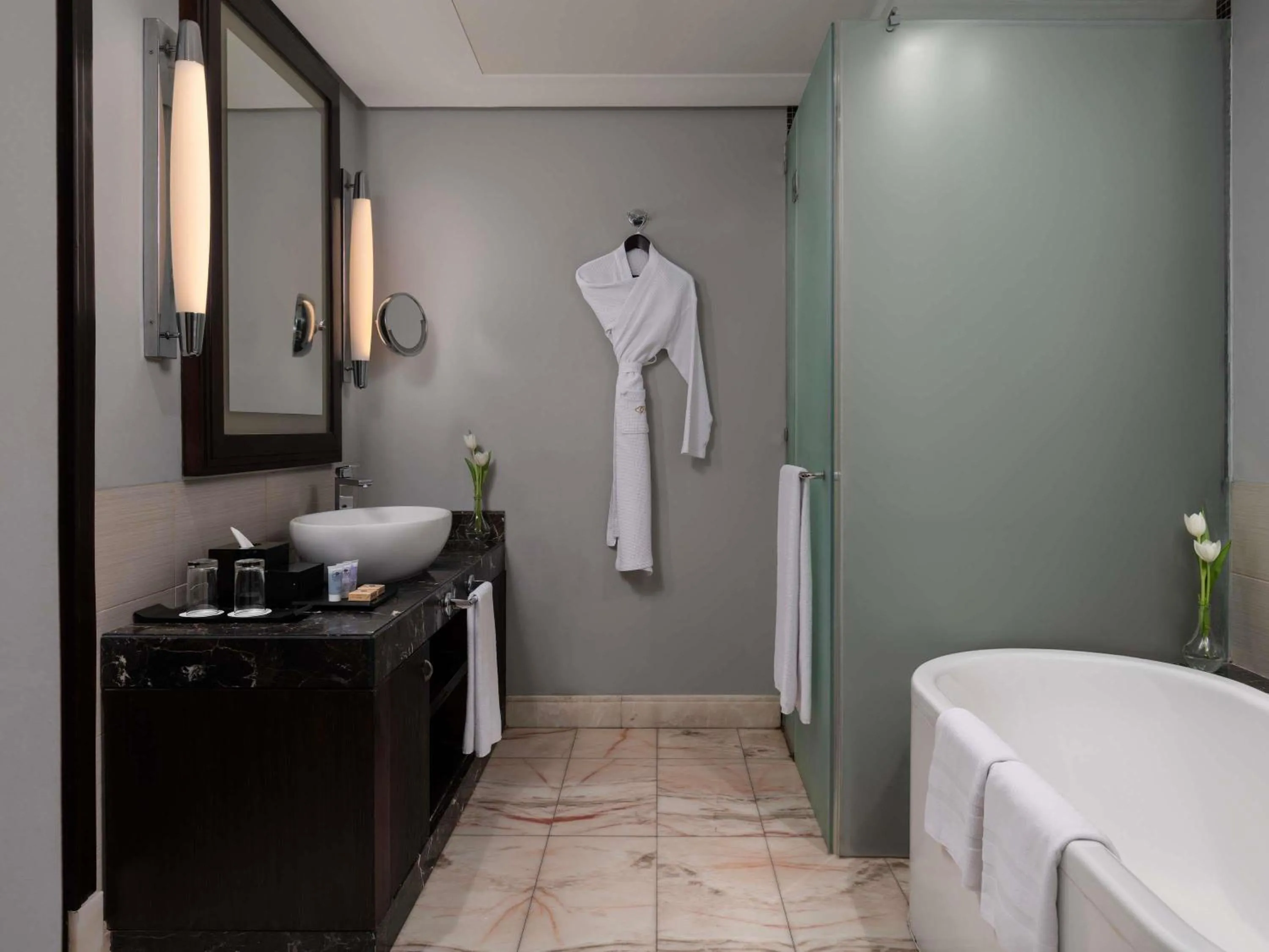 Bedroom, Bed in Sofitel Al Khobar The Corniche