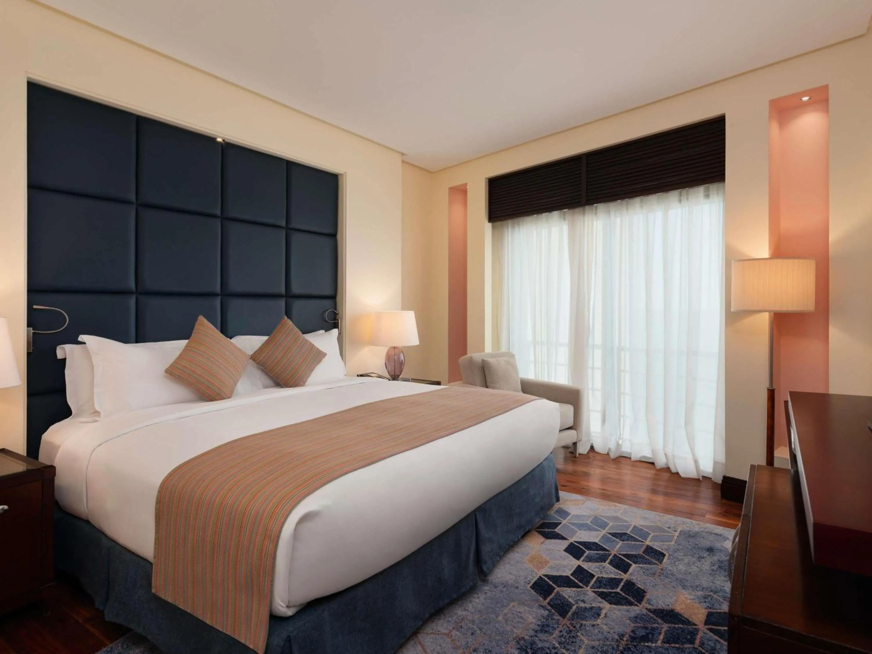 Bedroom, Bed in Sofitel Al Khobar The Corniche