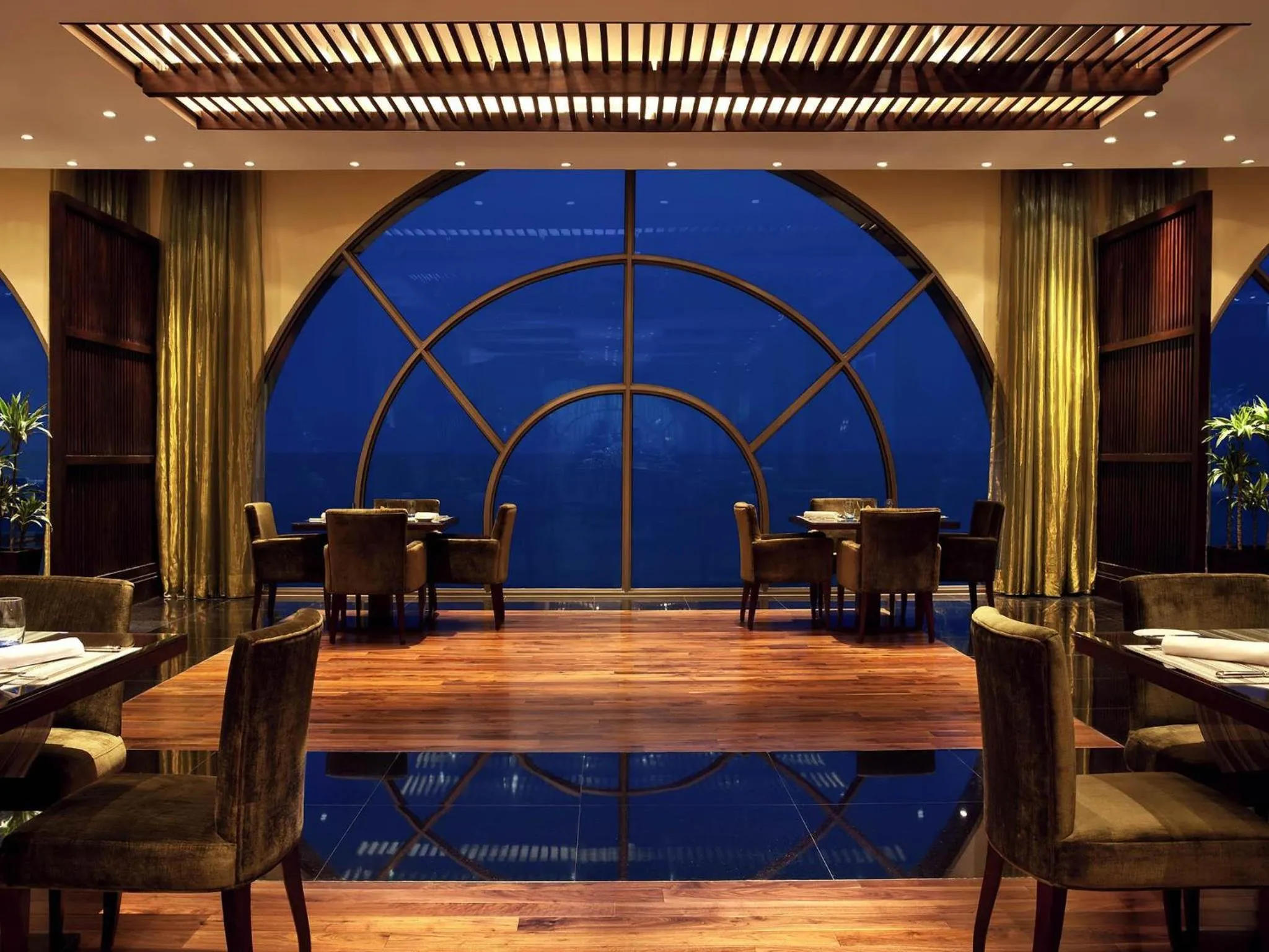 Restaurant/places to eat in Sofitel Al Khobar The Corniche