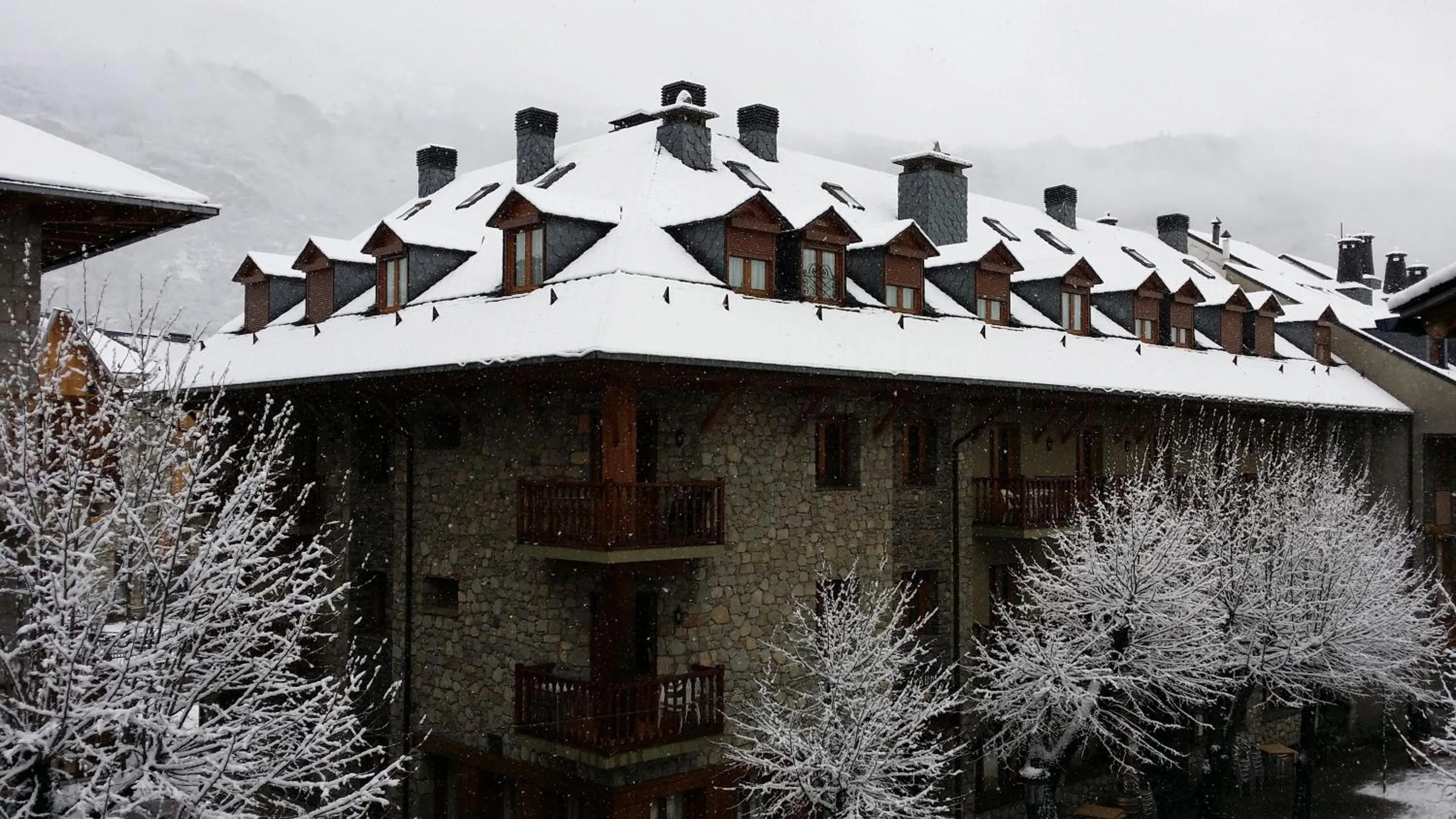 Property building in Hotel Ciria