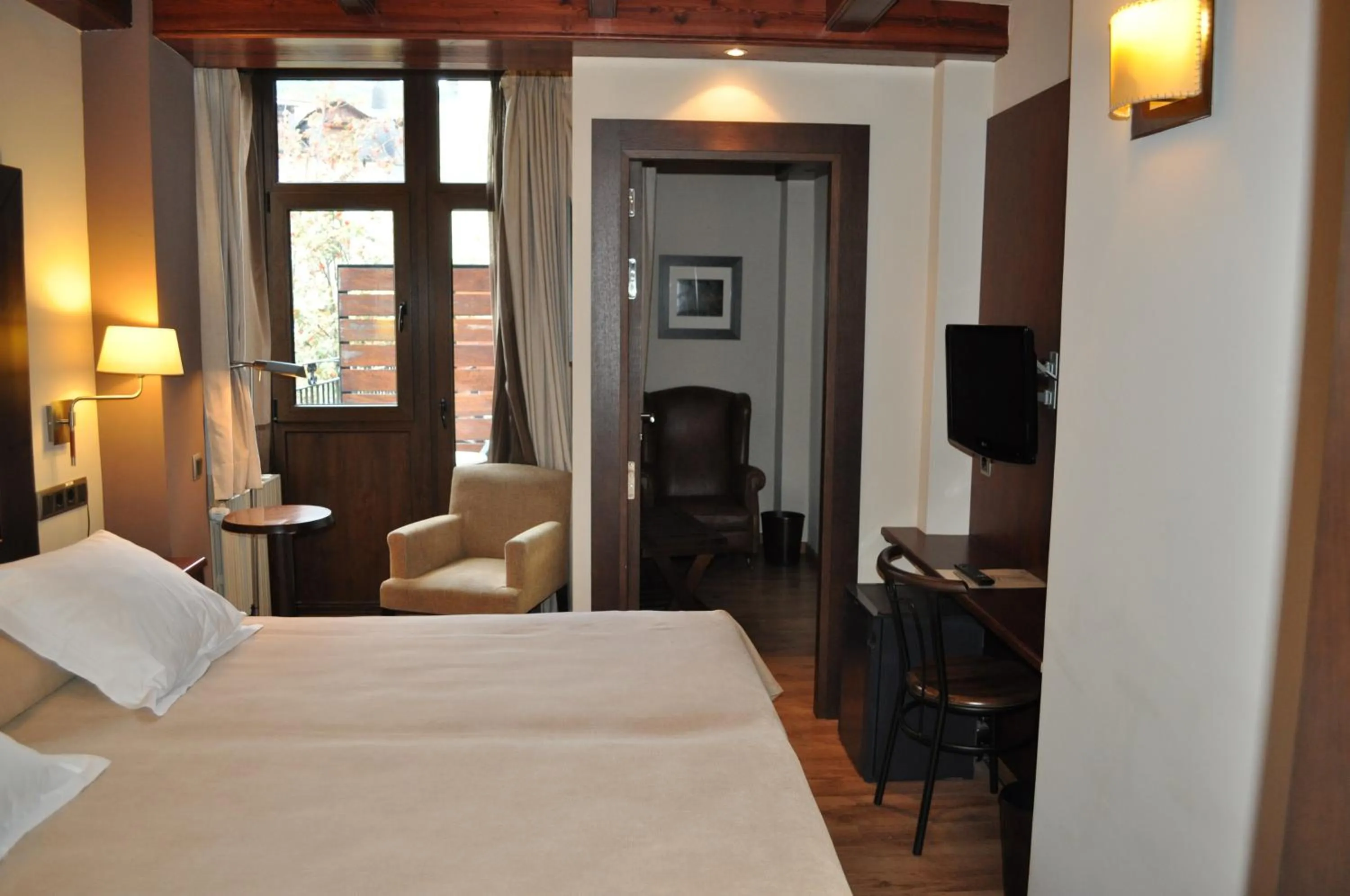 Decorative detail, Bed in Hotel Ciria