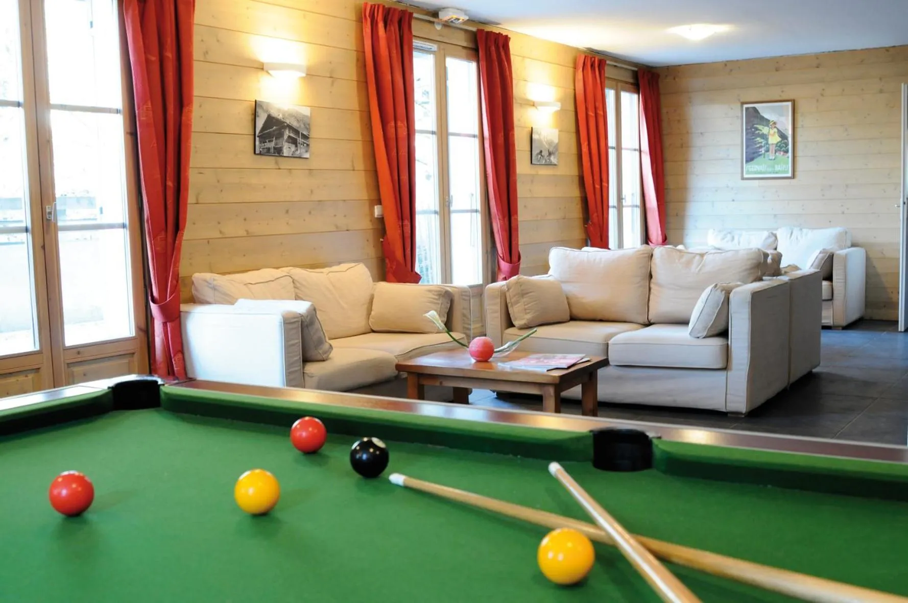 Billiard in Lagrange Vacances Les Arolles