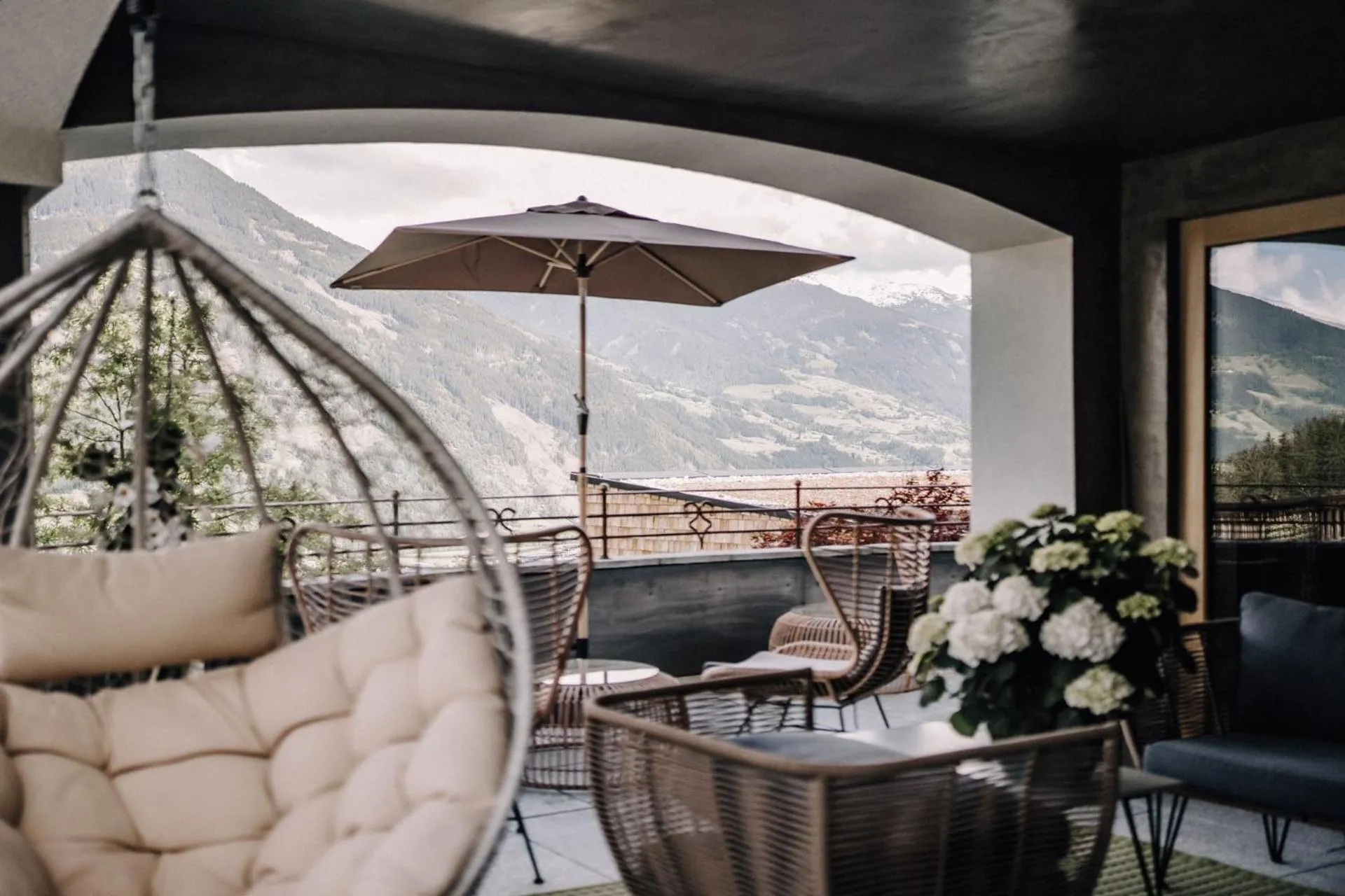 Balcony/Terrace in ASTER Boutique Hotel & Chalets