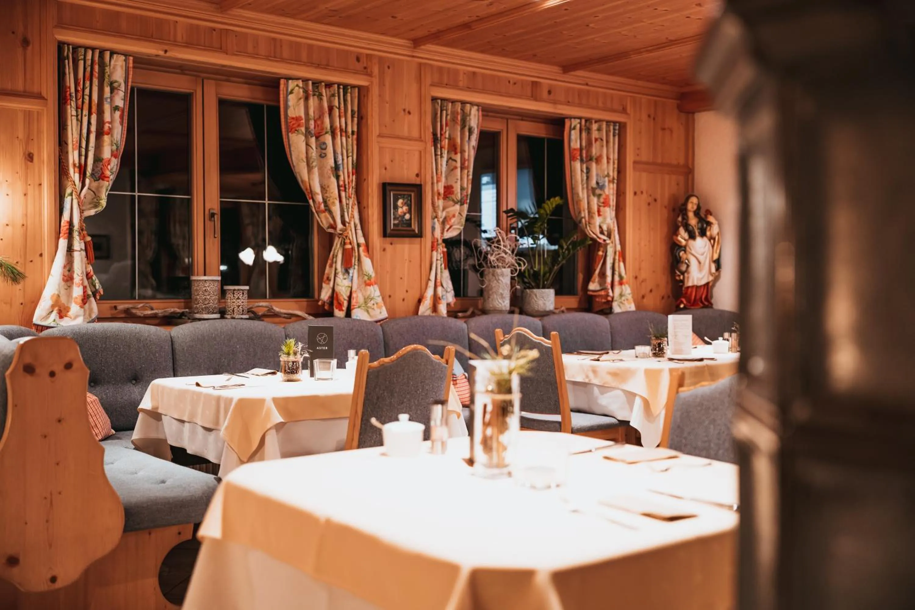 Breakfast in ASTER Boutique Hotel & Chalets