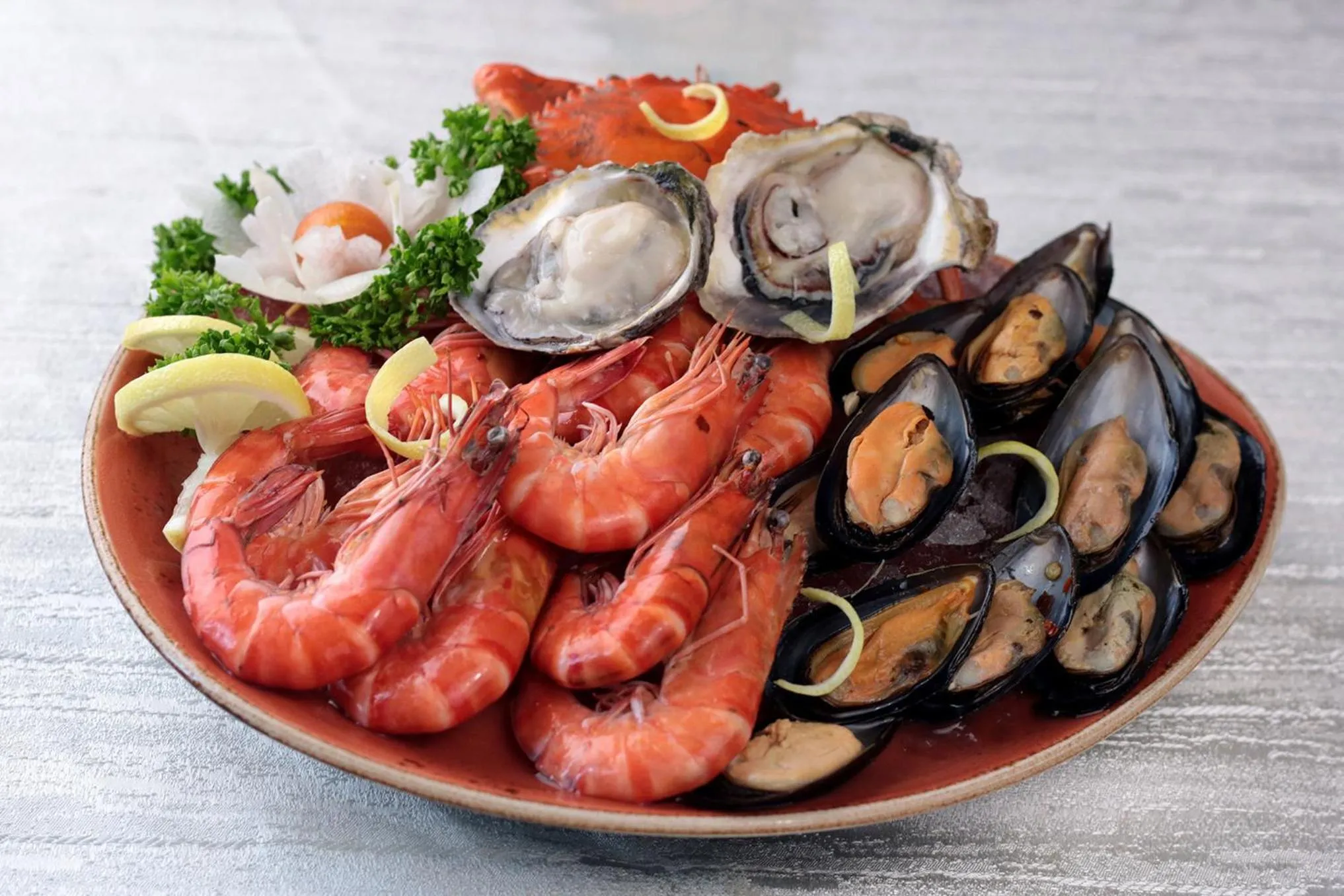 Restaurant/places to eat in Crowne Plaza Manila Galleria by IHG