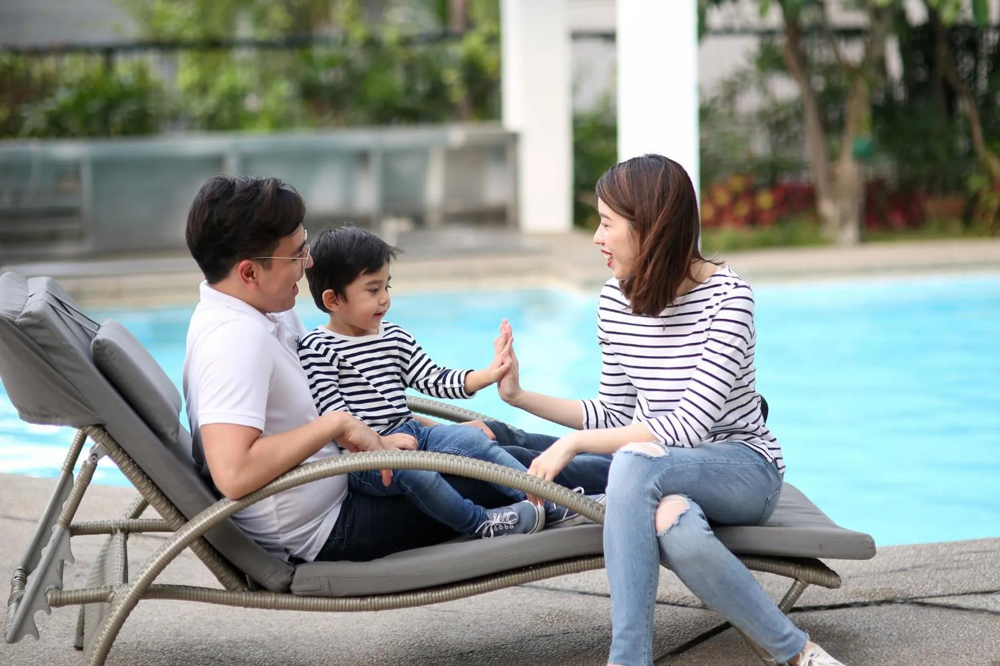 Swimming pool in Crowne Plaza Manila Galleria by IHG