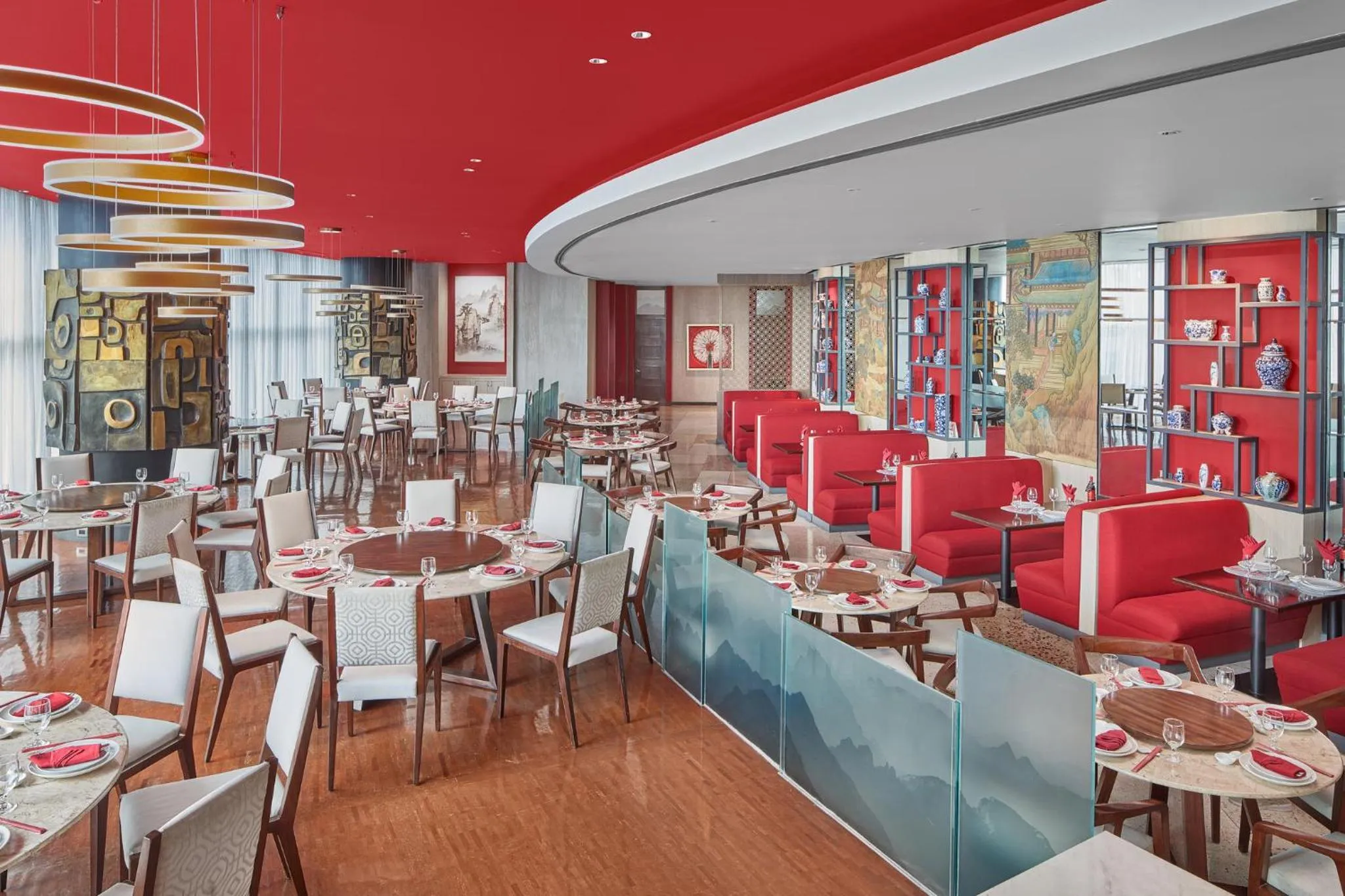 Restaurant/places to eat in Crowne Plaza Manila Galleria by IHG